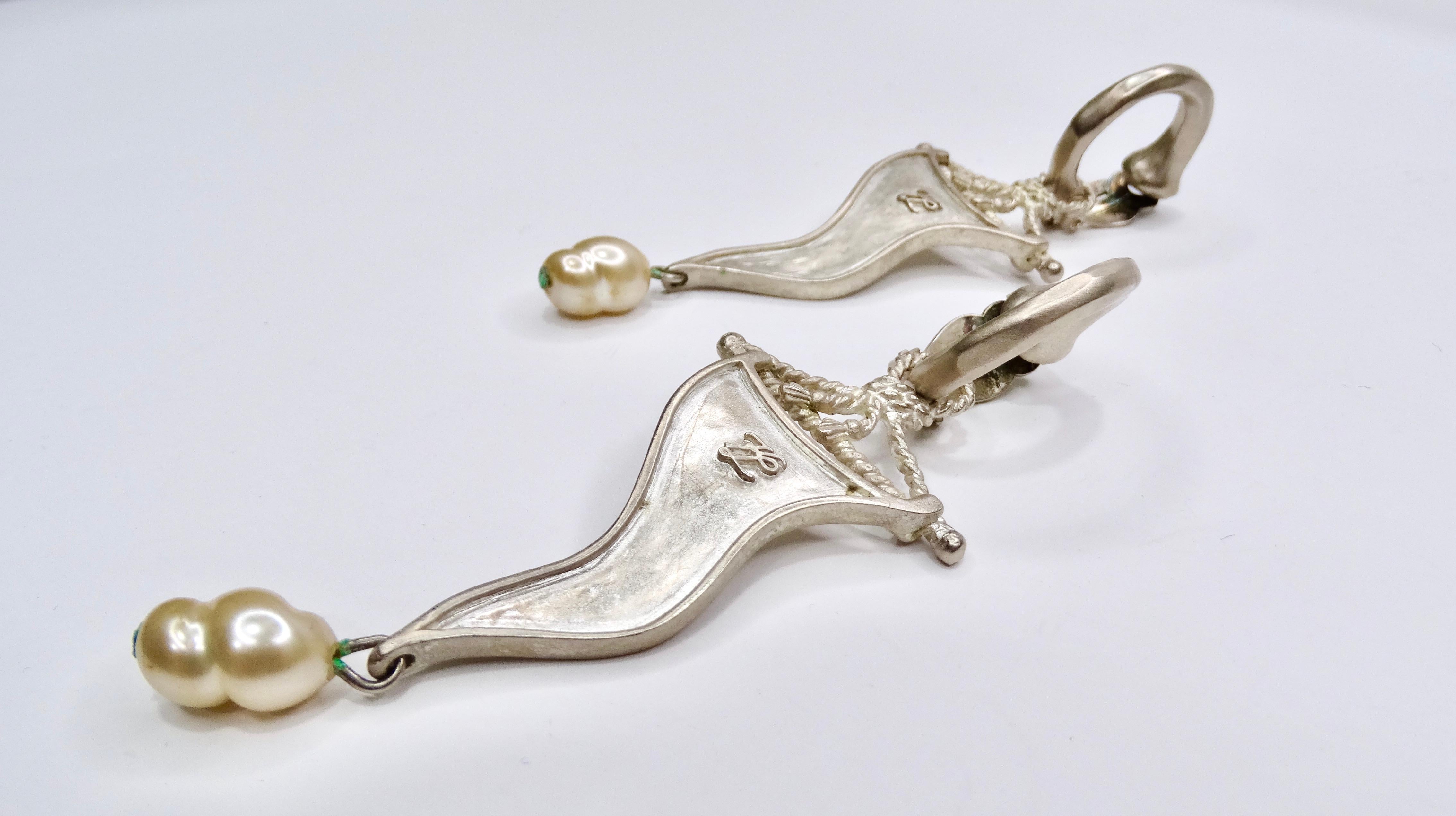 Karl Lagerfeld Ornate Earrings with Pearl  In Excellent Condition For Sale In Scottsdale, AZ