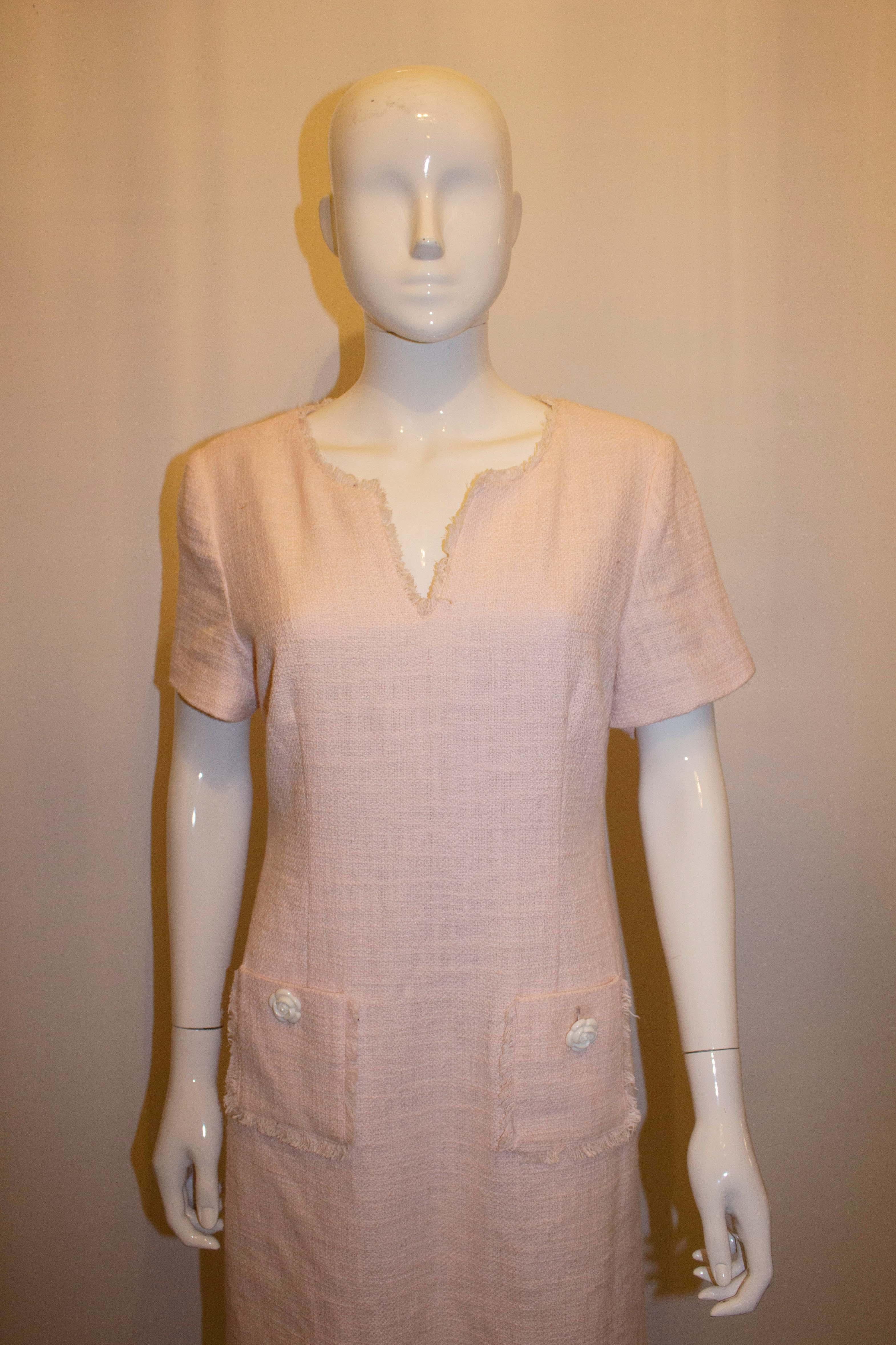 Vestido rosa Karl Lagerfeld en venta 1