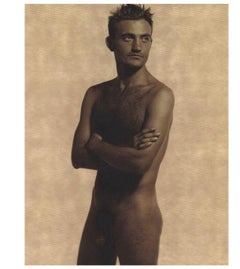 Karl Lagerfeld - Photo-Lithographie en satin de couleur caoutchouc de Max Delorme, nu, 1997