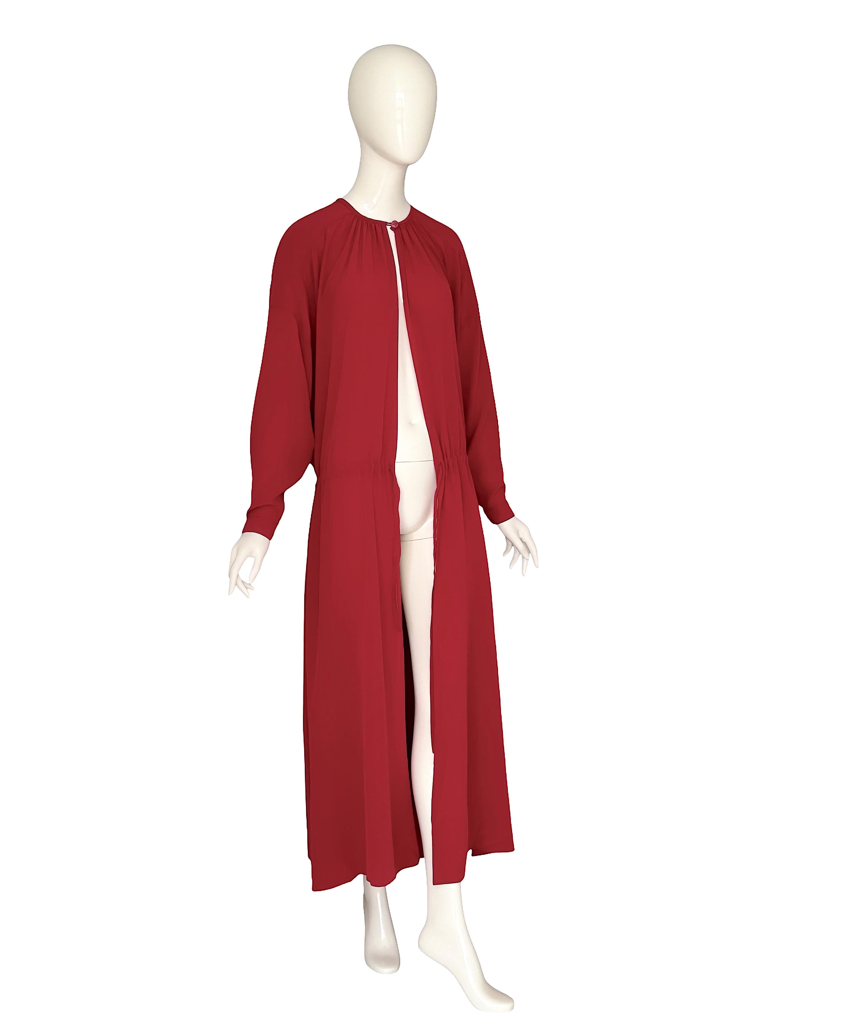 Karl Lagerfeld Vintage 1990s Red 100% Silk Oversized Dress Blouse Coat or Tunic In Excellent Condition For Sale In Antwerpen, Vlaams Gewest