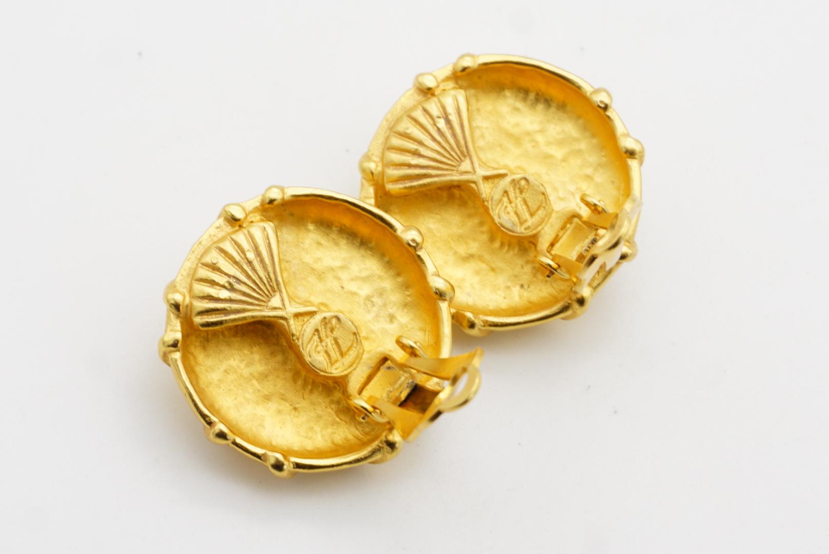 Karl Lagerfeld Vintage Baroque Cross Circle Round White Pearl Gold Clip Earrings For Sale 7