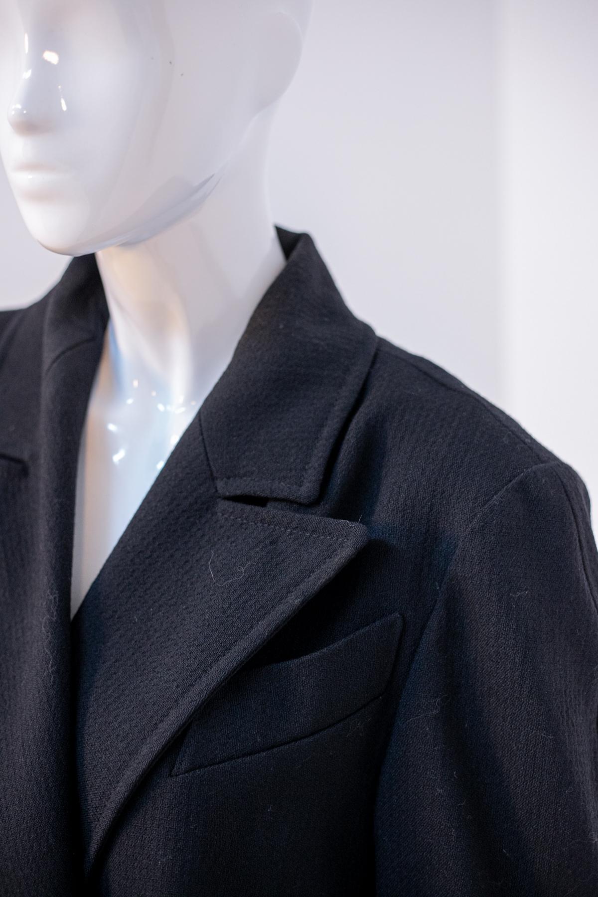 Karl Lagerfeld Vintage Black Elegant Long Coat For Sale 3