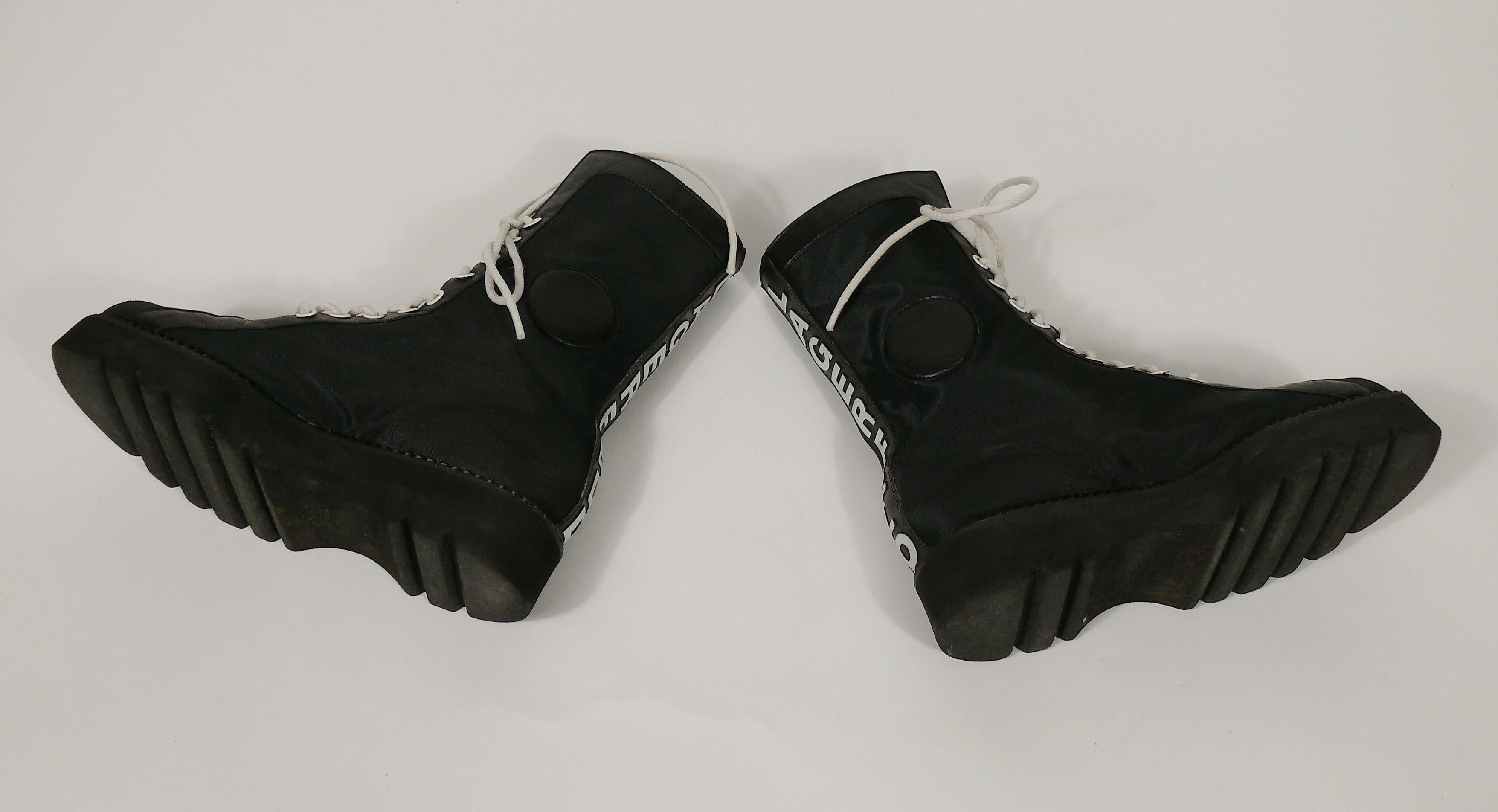 Karl Lagerfeld Vintage Black Lace Up Combat Boots In Good Condition For Sale In Nice, FR