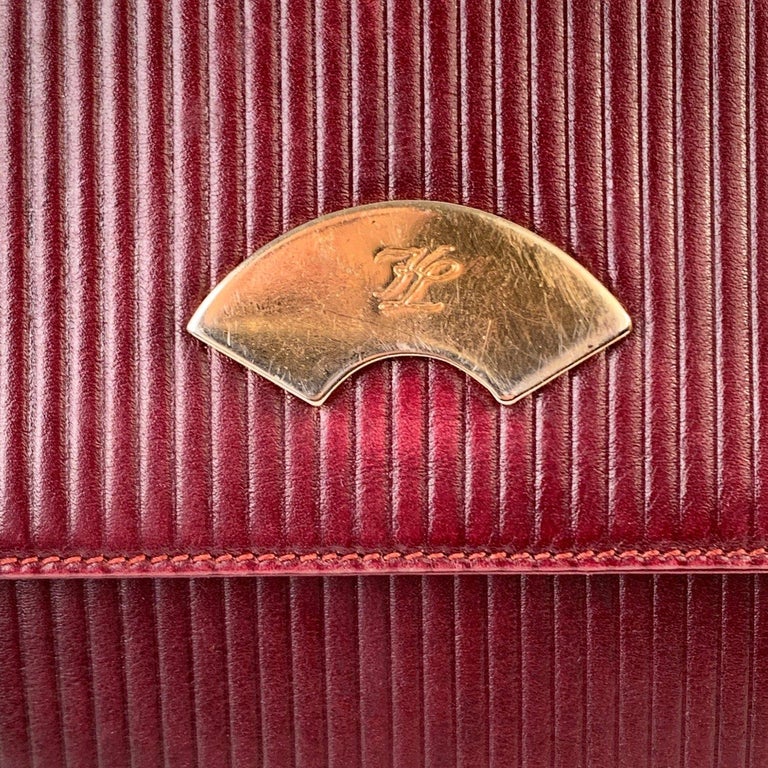 Karl Lagerfeld Vintage Burgundy Ribbed Leather Shoulder Bag For Sale at