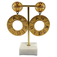KARL LAGERFELD Pendientes de aro vintage en tono dorado