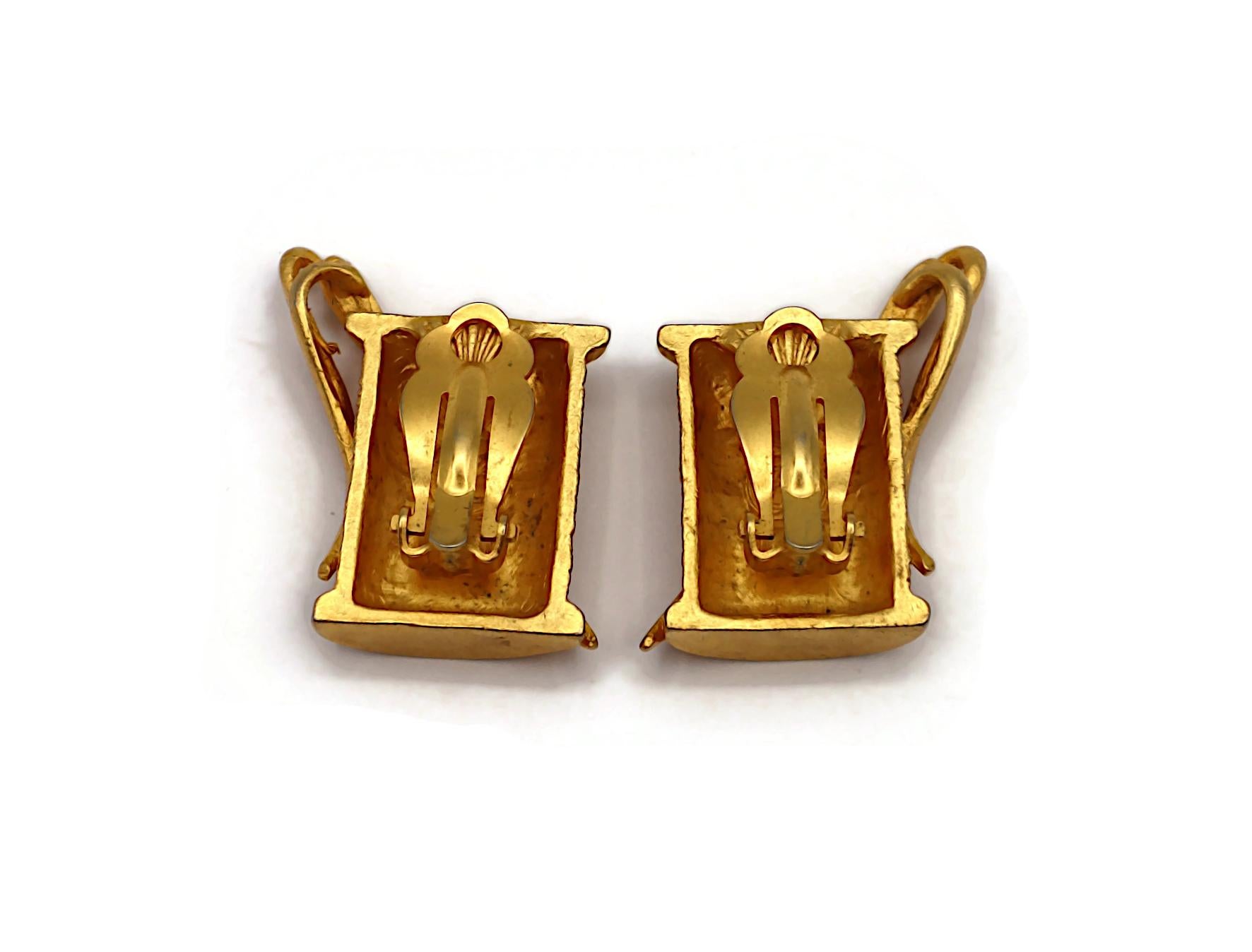 KARL LAGERFELD Vintage Gold Tone Needle & Thread Clip-On Earrings For Sale 2
