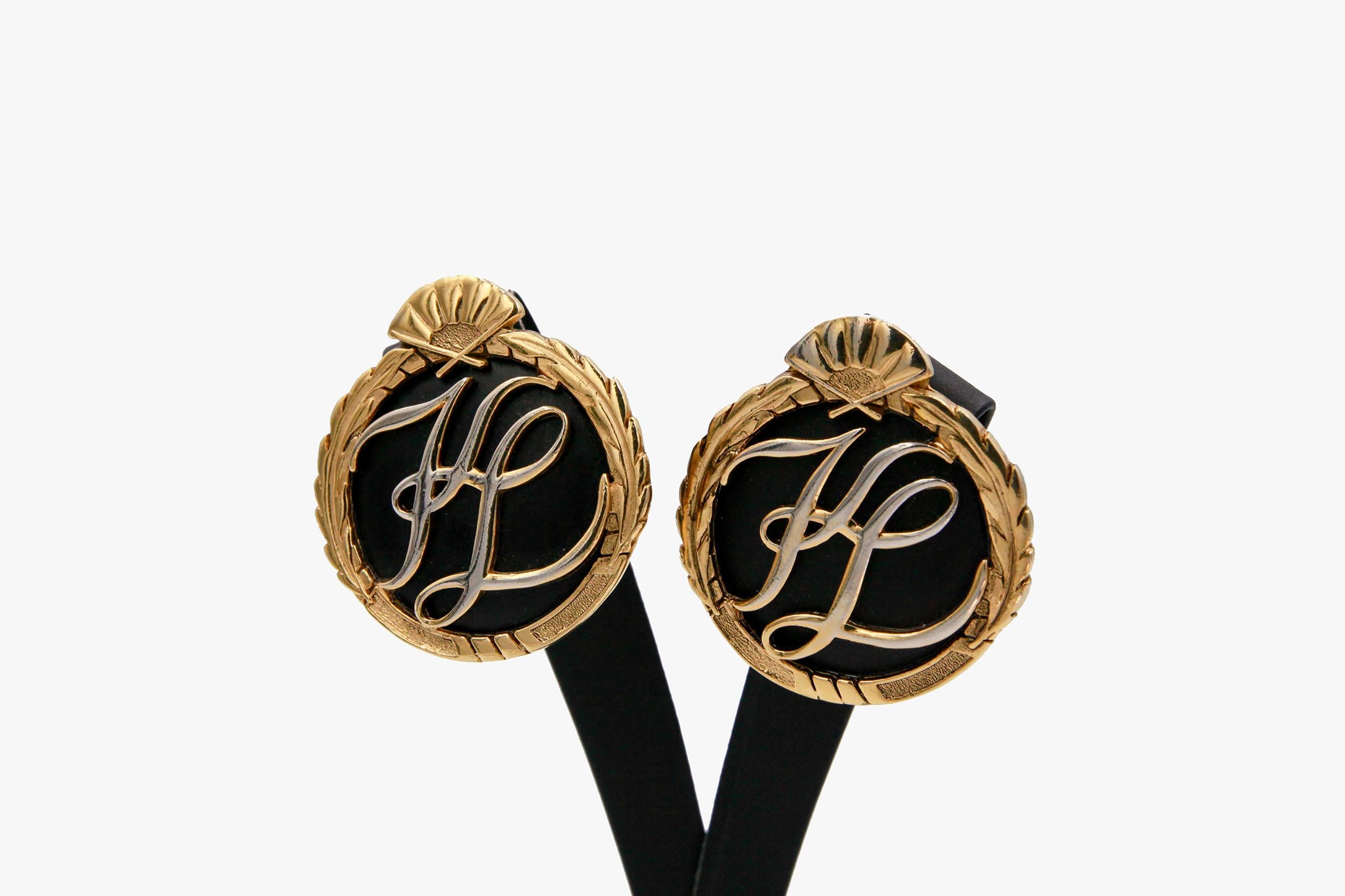Karl Lagerfeld Vintage Iconic Oversized Clip-on Earrings, 1990S For Sale 1