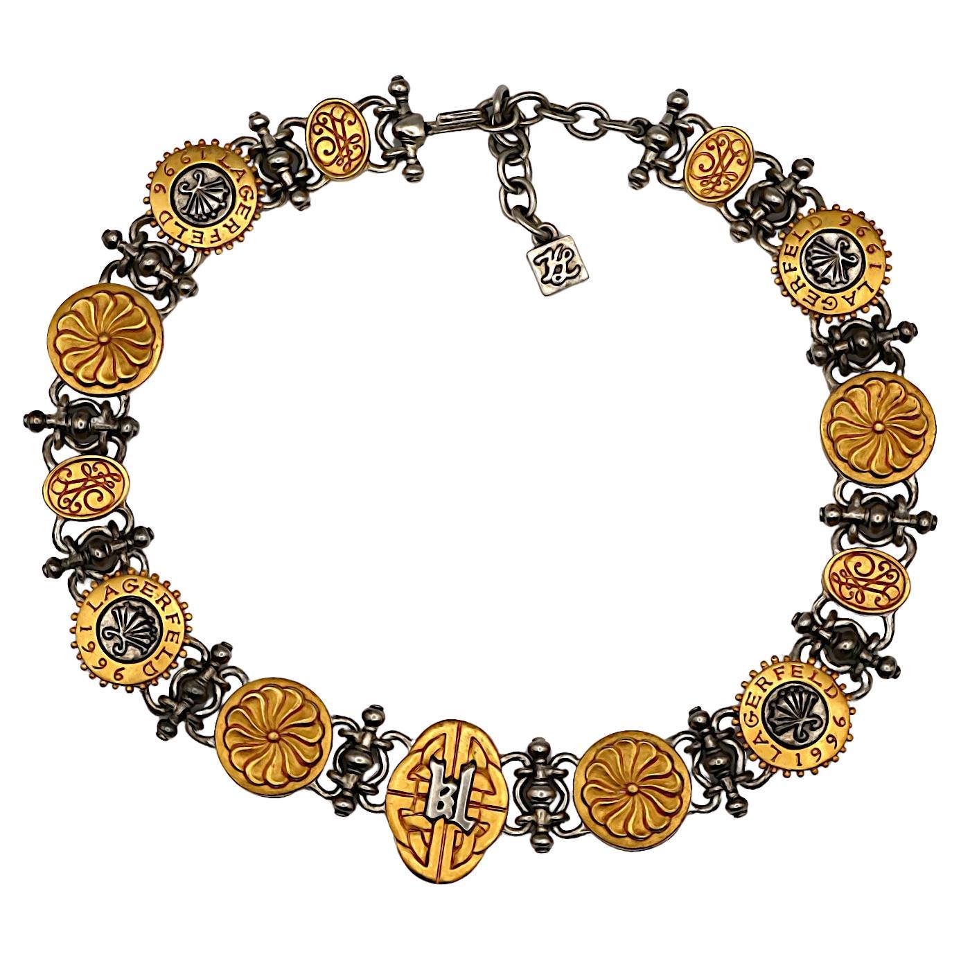 Collana con medaglione con logo vintage di Karl Lagerfeld, 1996 in vendita