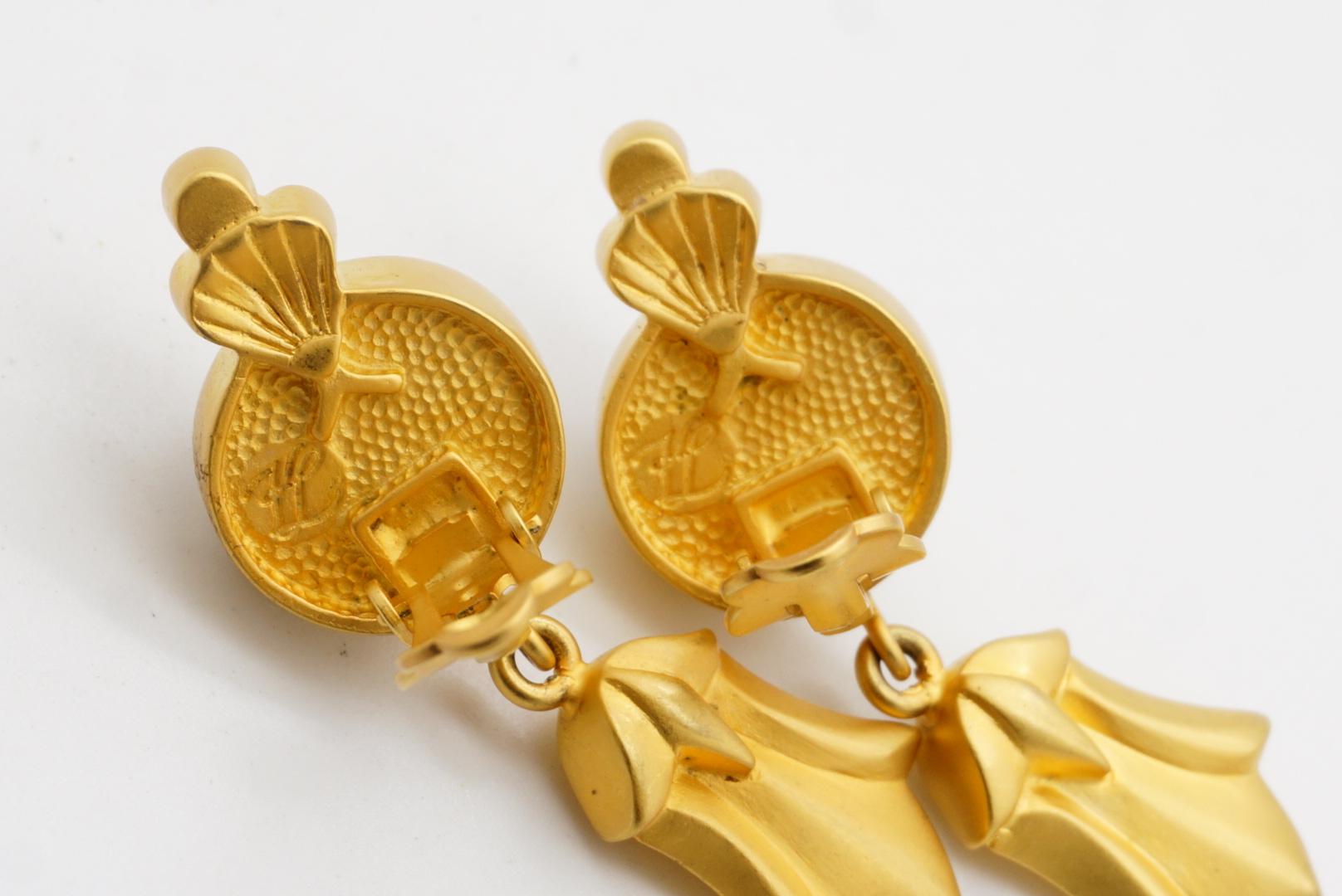 Karl Lagerfeld Vintage Matte Bow Circle White Pearl Leaf Drop Gold Clip Earrings For Sale 8