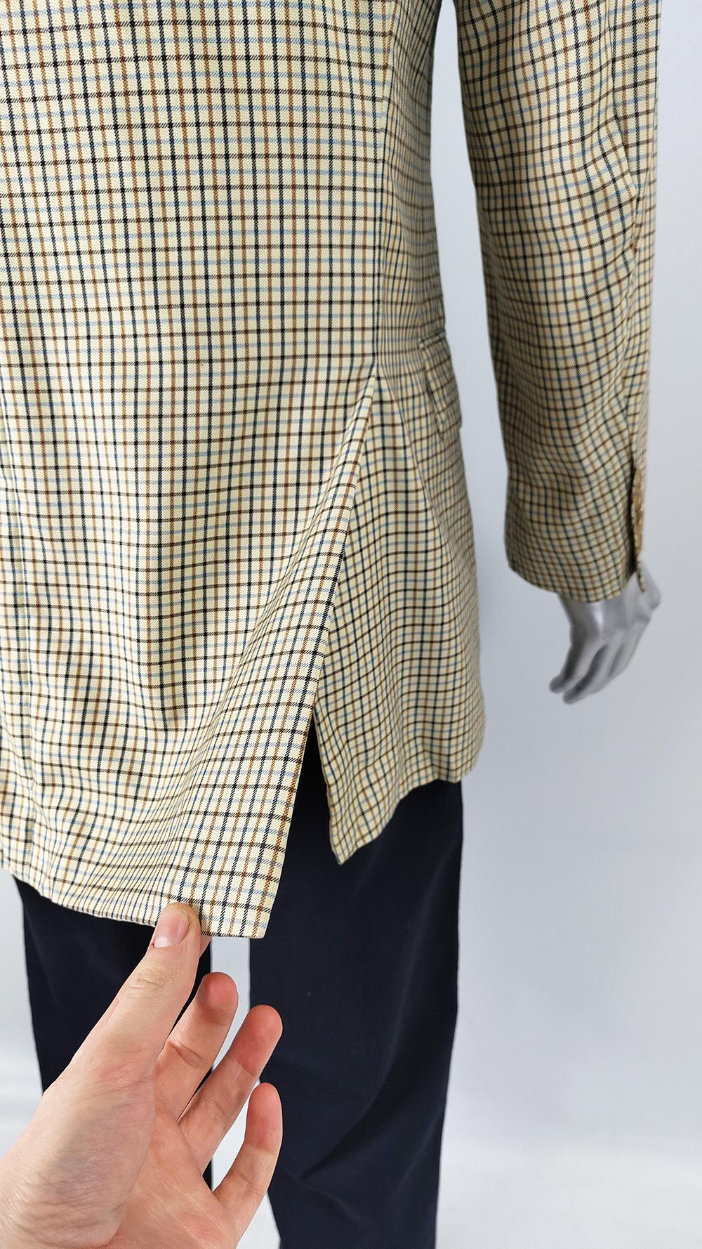 Karl Lagerfeld Vintage Mens Virgin Wool & Silk Checked Sport Coat, 1990s For Sale 1