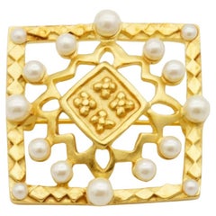 Karl Lagerfeld Vintage White Pearl Flower Relief Rectangle Openwork Brooch