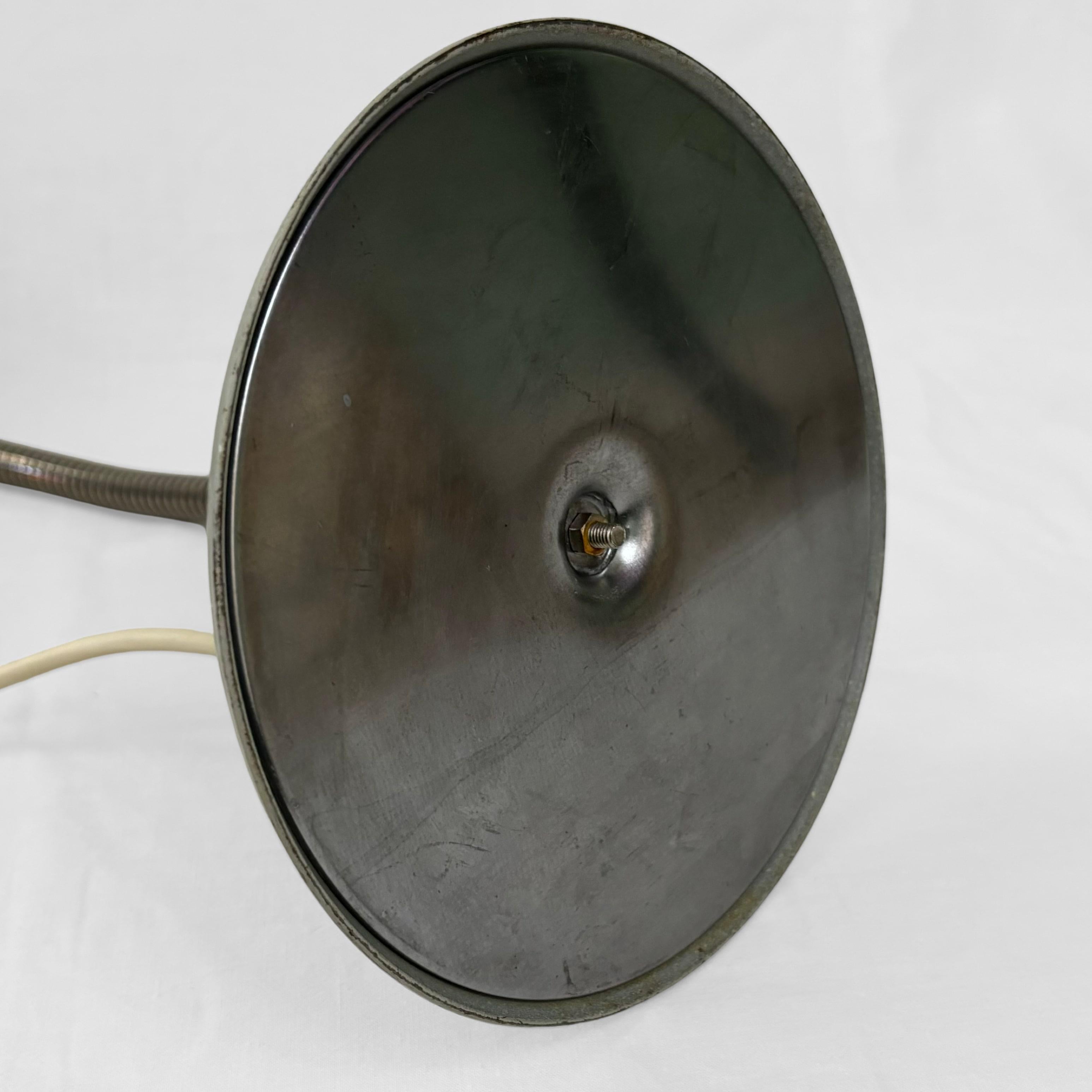 Karl Lang, modernist table lamp 832 by SIS Licht, Bauhaus style, Germany, 1950s For Sale 6