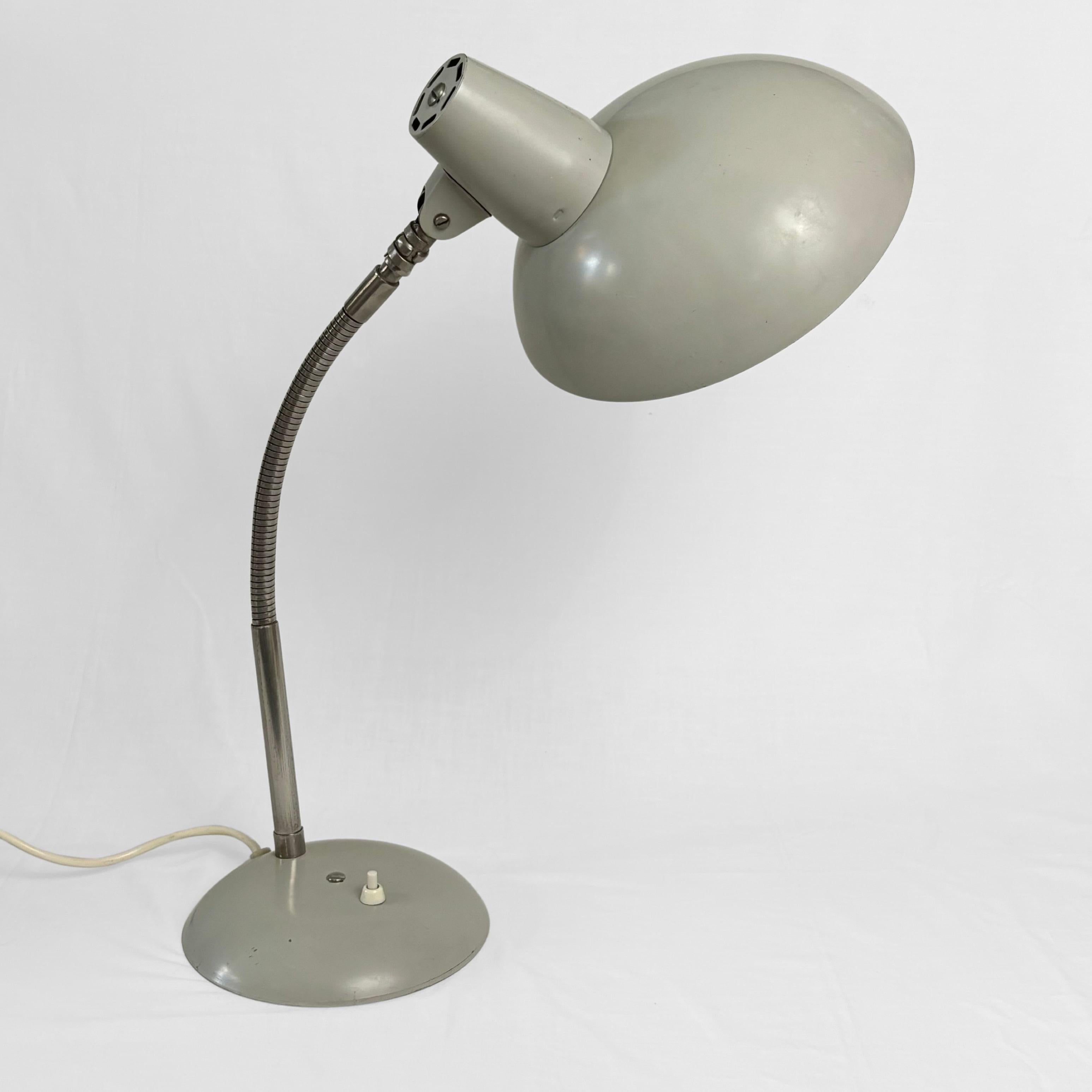 Karl Lang, modernist table lamp 832 by SIS Licht, Bauhaus style, Germany, 1950s For Sale 1