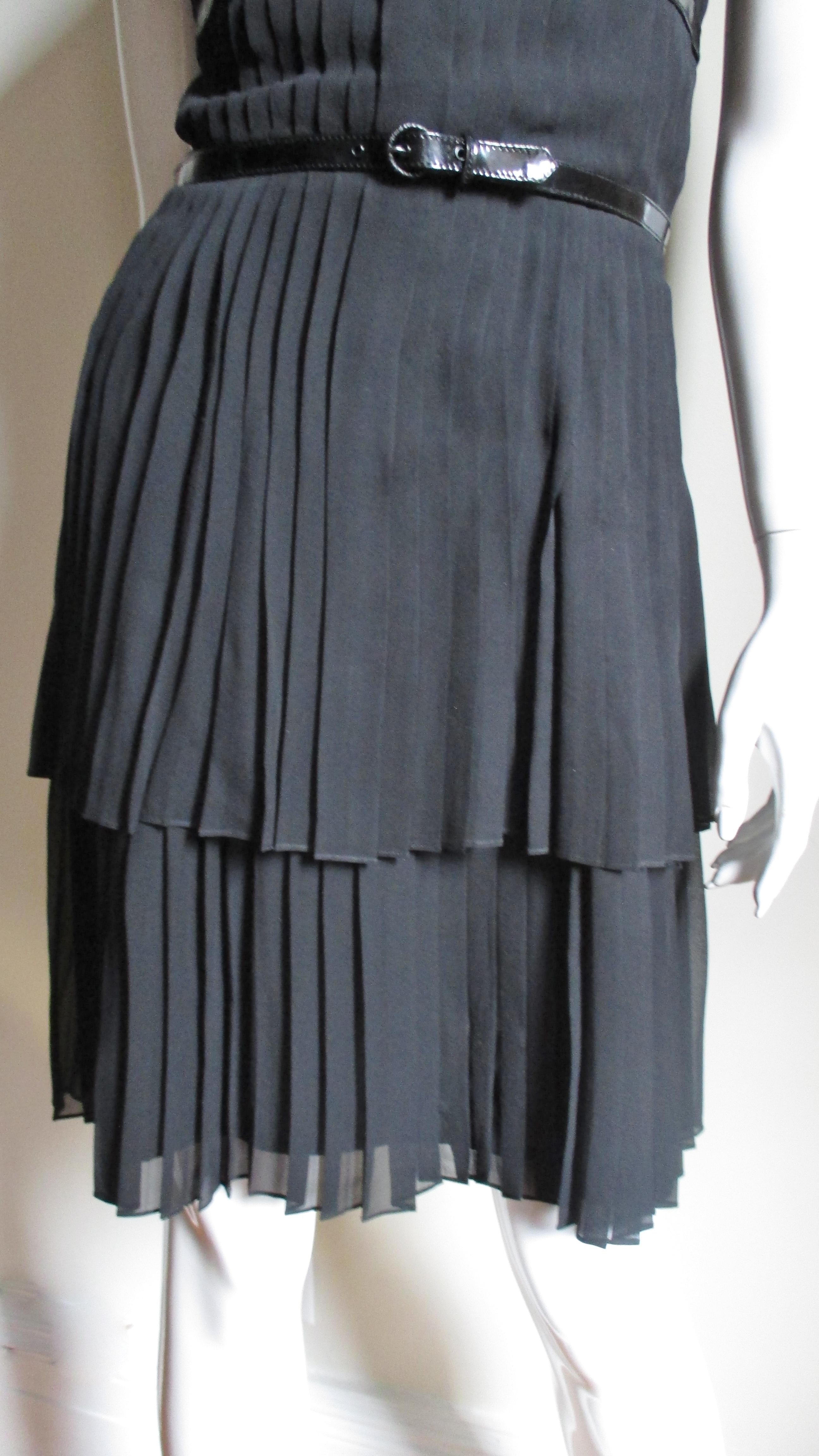 Karl Lagerfeld - Robe en soie avec bretelles en cuir Pour femmes en vente