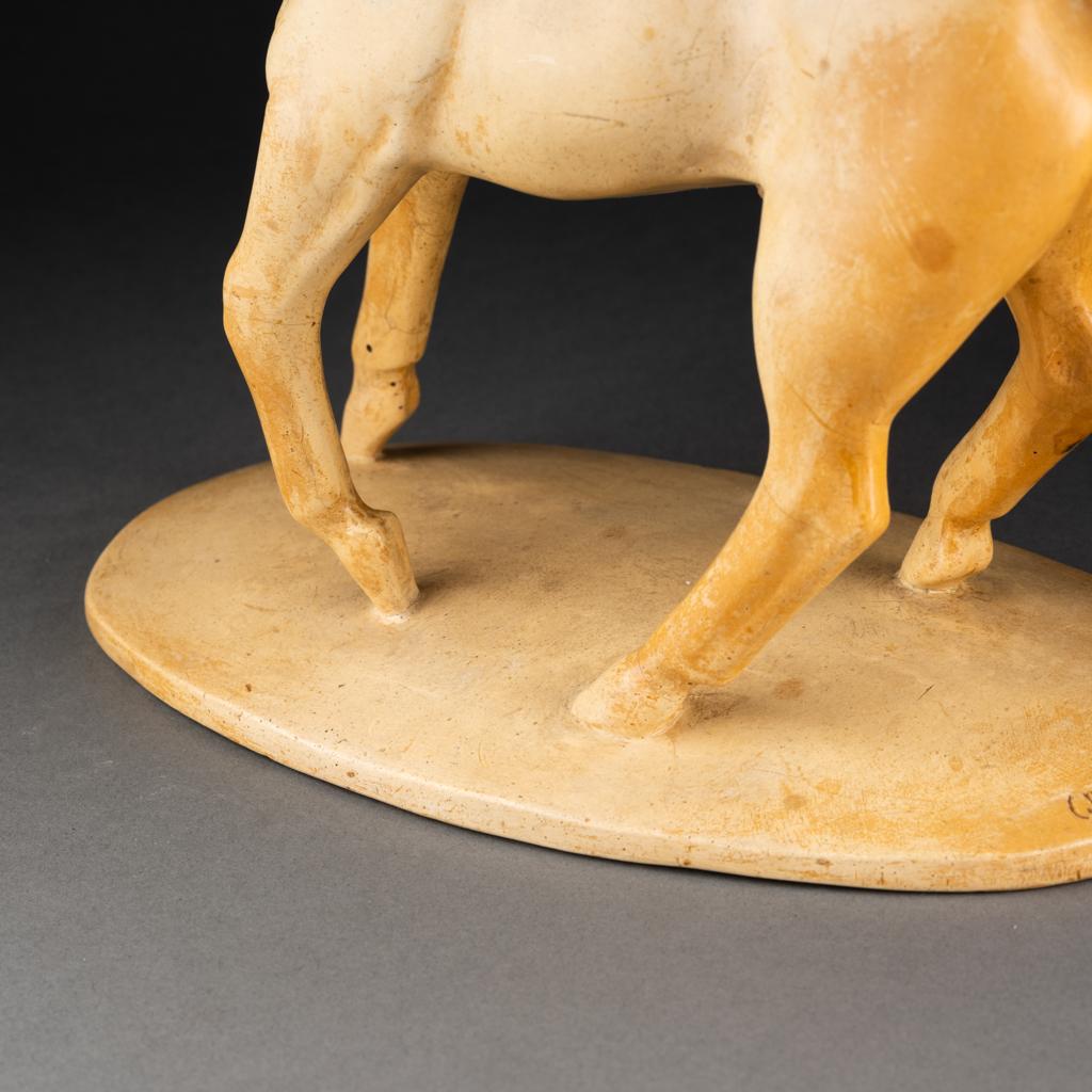 Début du 20ème siècle Karl Moritz SCHREINER (1889-1948) : « Standing horse », plâtre d'origine, 1922 en vente