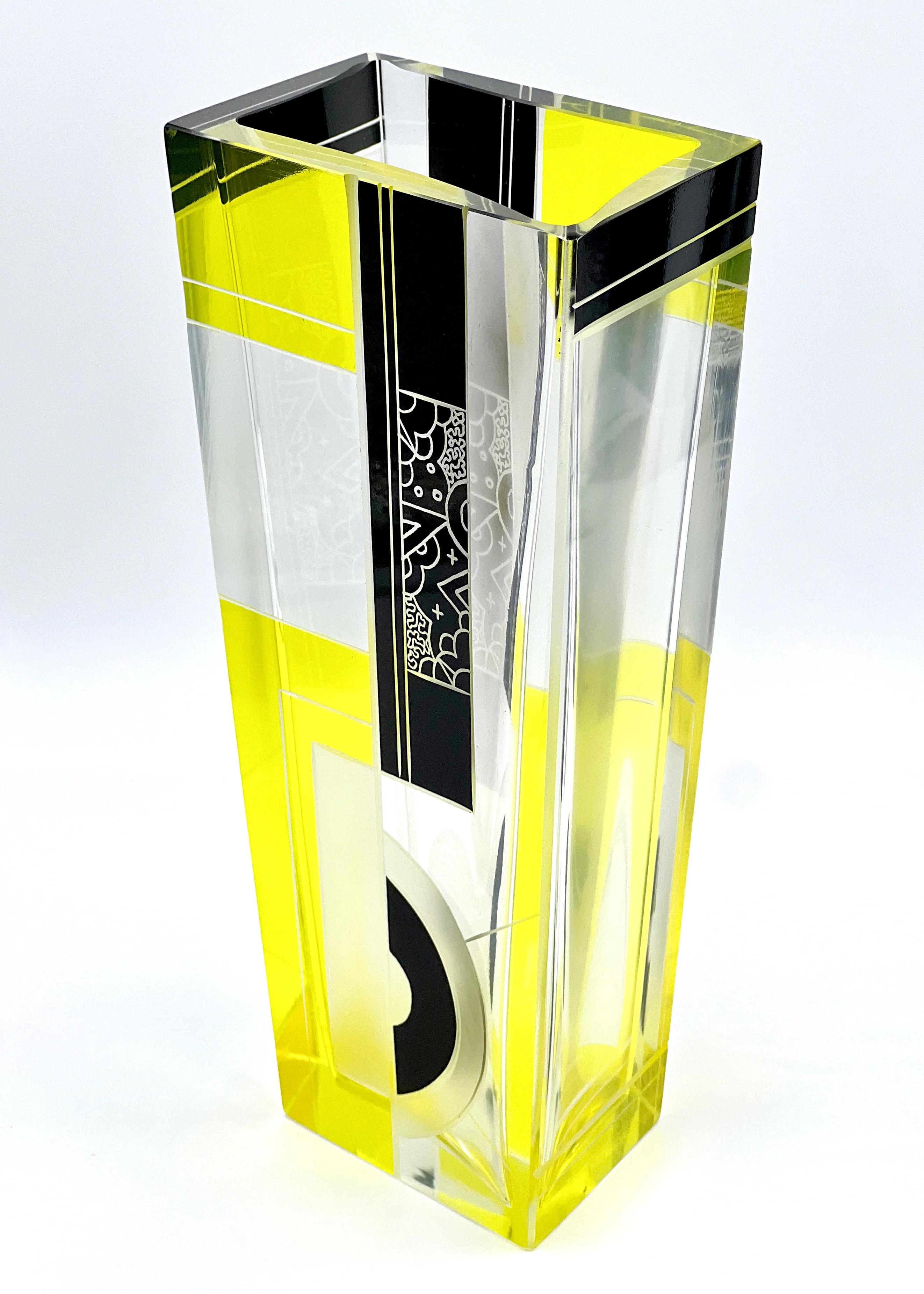 Karl Palda Glassworks (Tchécoslovaquie) Vase Art Déco 8.5