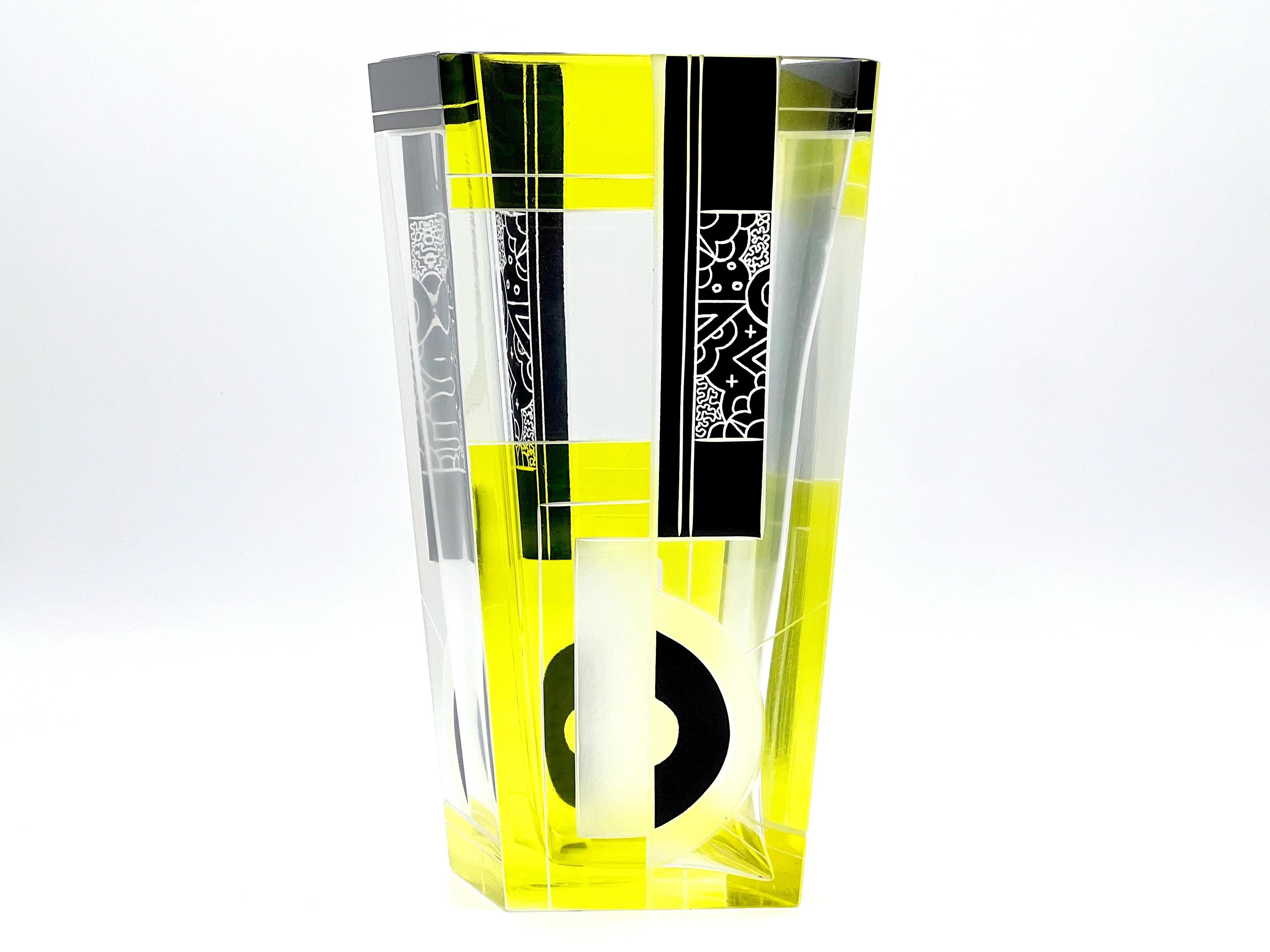 Karl Palda Glassworks (Tchécoslovaquie) Vase Art Déco 8.5