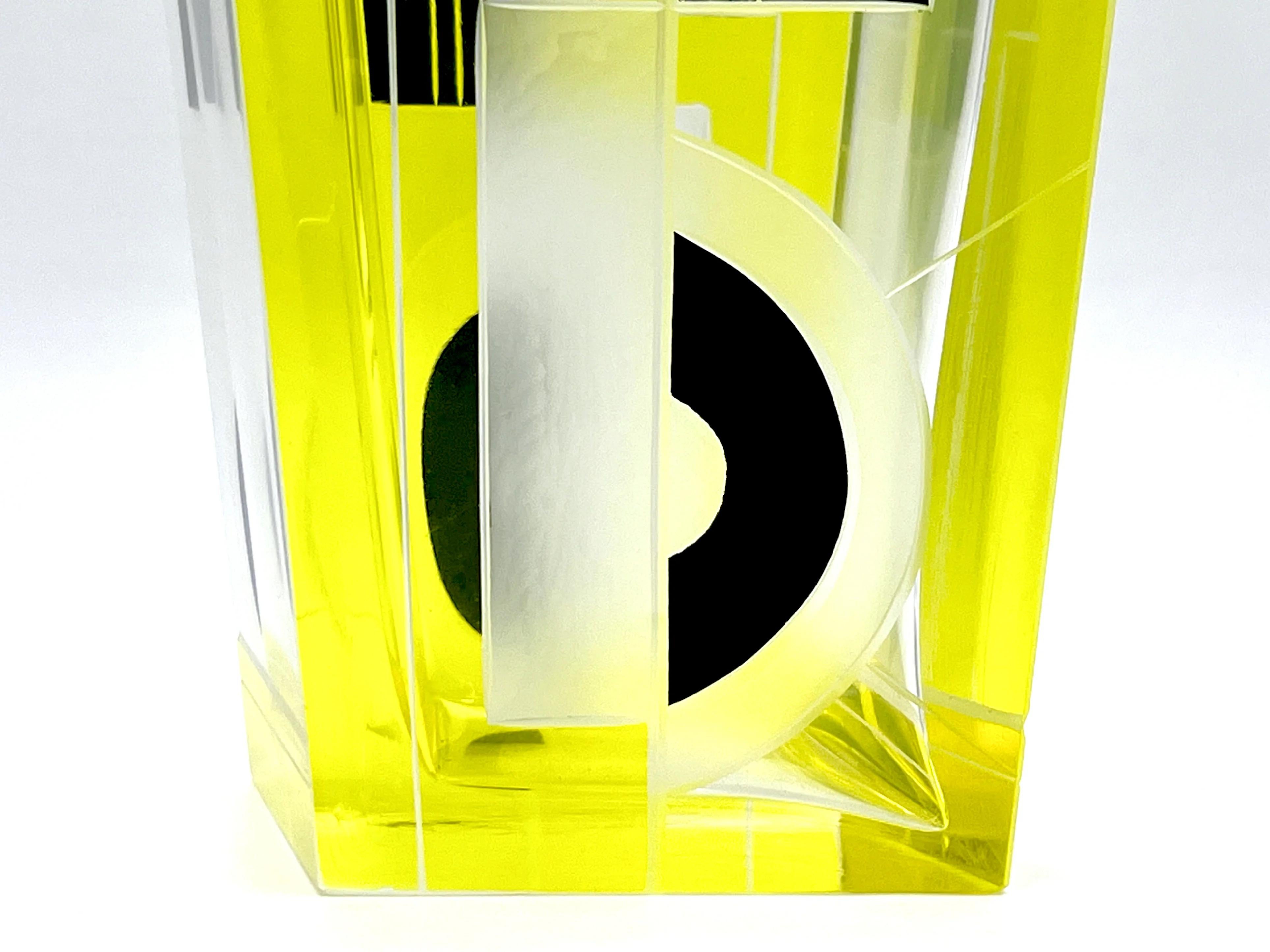 Milieu du XXe siècle Karl Palda Glassworks (Tchécoslovaquie) Vase Art Déco 8.5