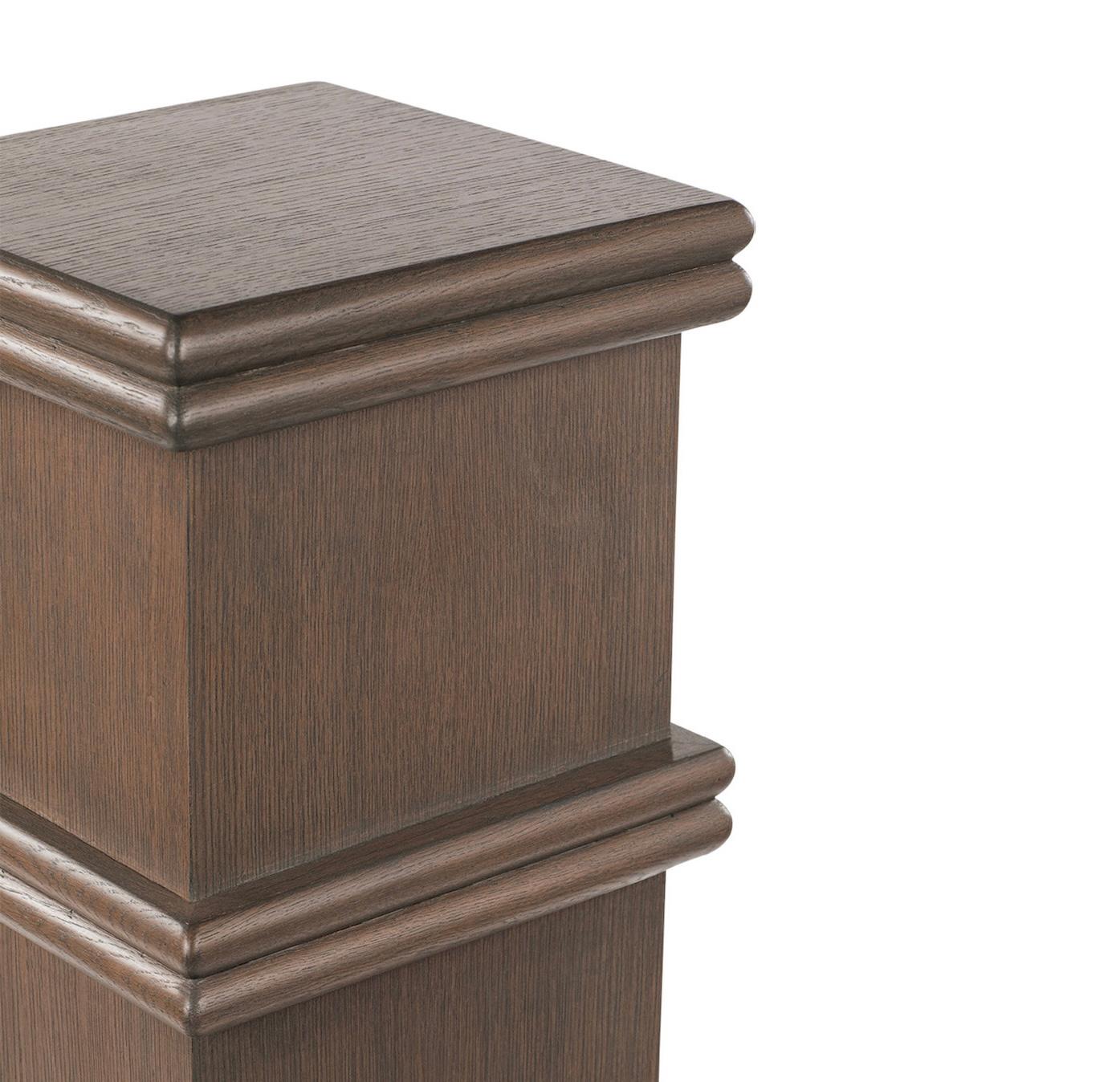 Designed by Josh Greene.
Sculptural square oak pedestal with rounded dowel applications. 