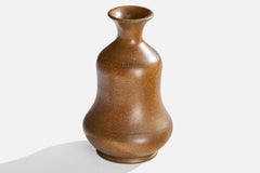 Karl Persson, Vase, Stoneware, Sweden, 1940s