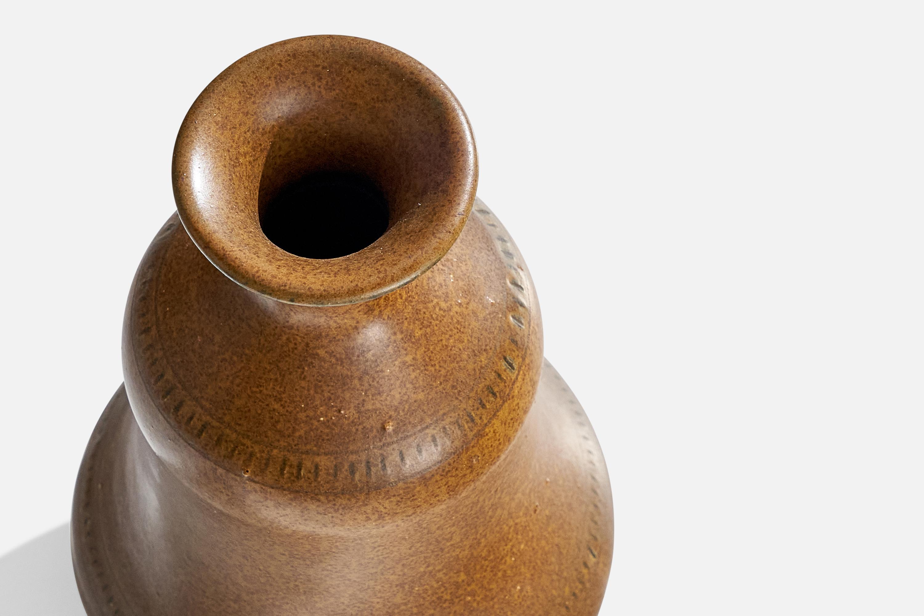 Svedese Karl Persson, Vaso, Gres, Svezia, anni '40 in vendita