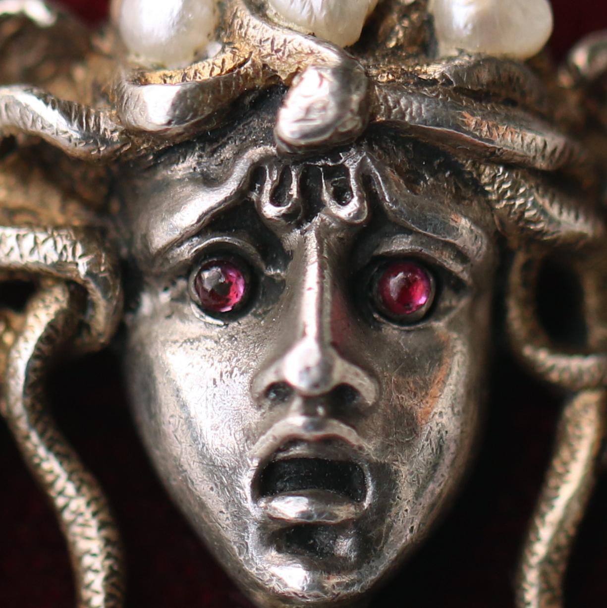 Karl Rothmüller Jugendstil Medusa Brooch In Good Condition In London, GB