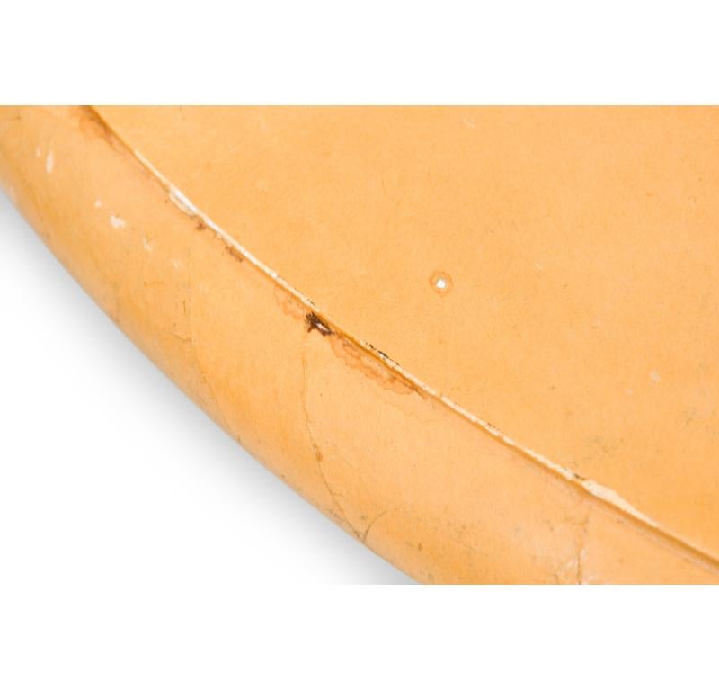 Table de salle à manger circulaire en peau de chèvre du milieu du siècle de Karl Springer en vente 1