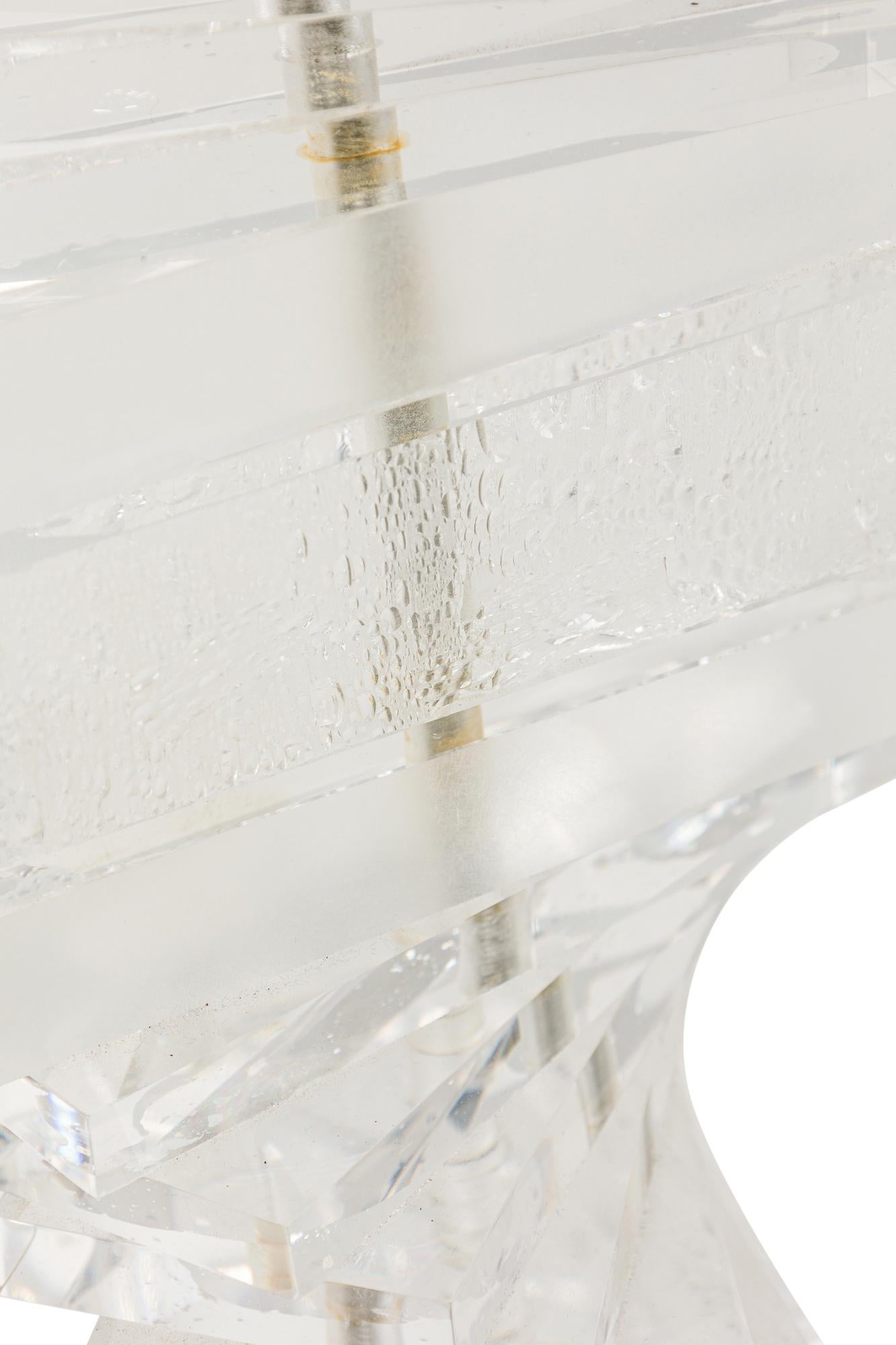 Karl Springer Amerikanische Mid-Century- FLoor-Lampe aus Lucite mit Tisch im Angebot 4