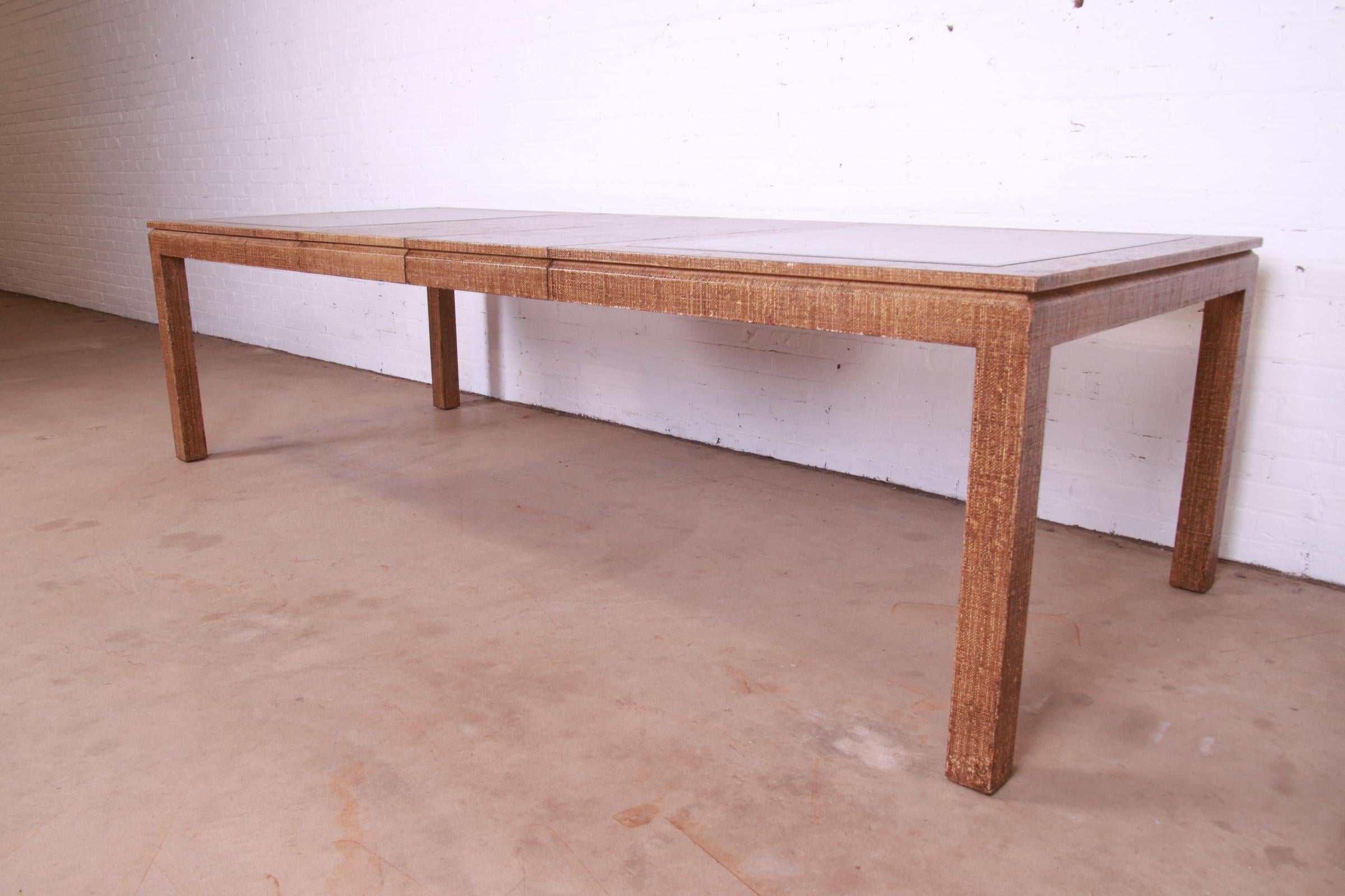 Mid-Century Modern Lacquered Grasscloth Dining Table In Manner of Karl Springer For Sale 8