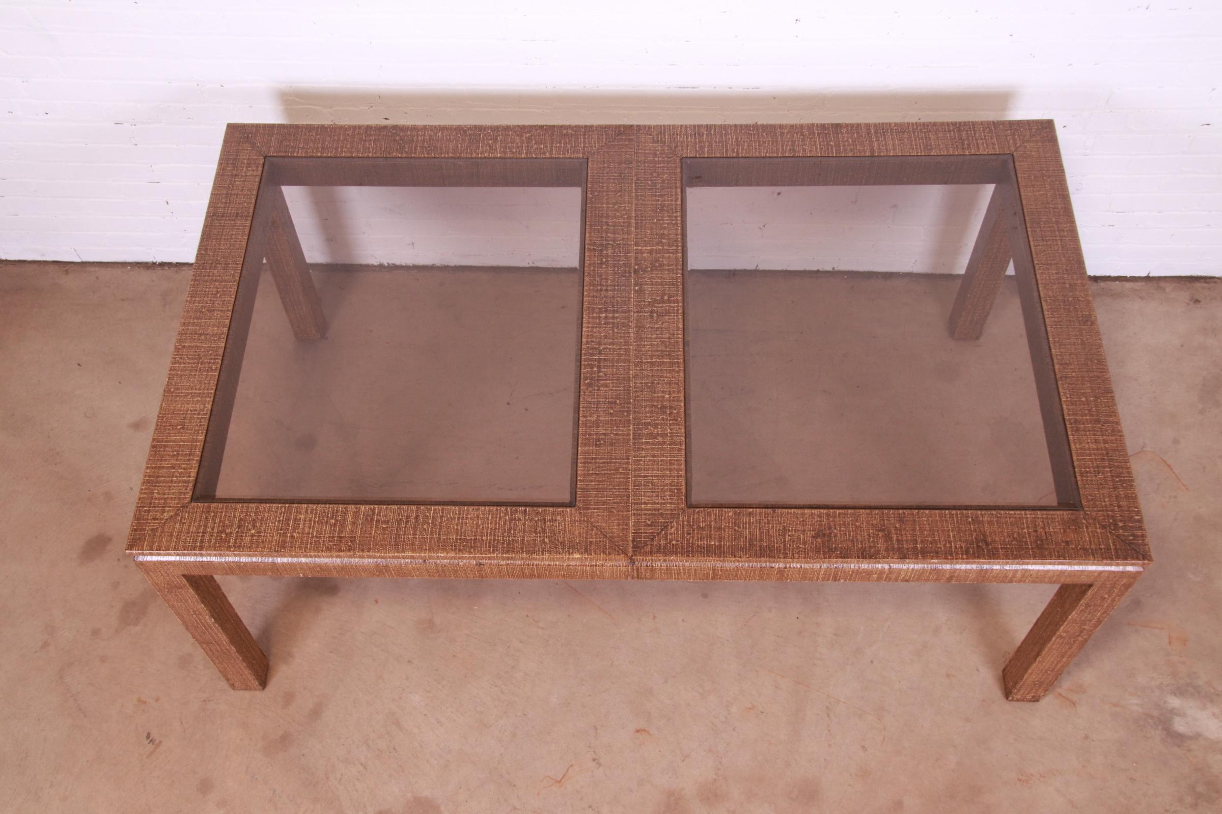 Mid-Century Modern Lacquered Grasscloth Dining Table In Manner of Karl Springer For Sale 2