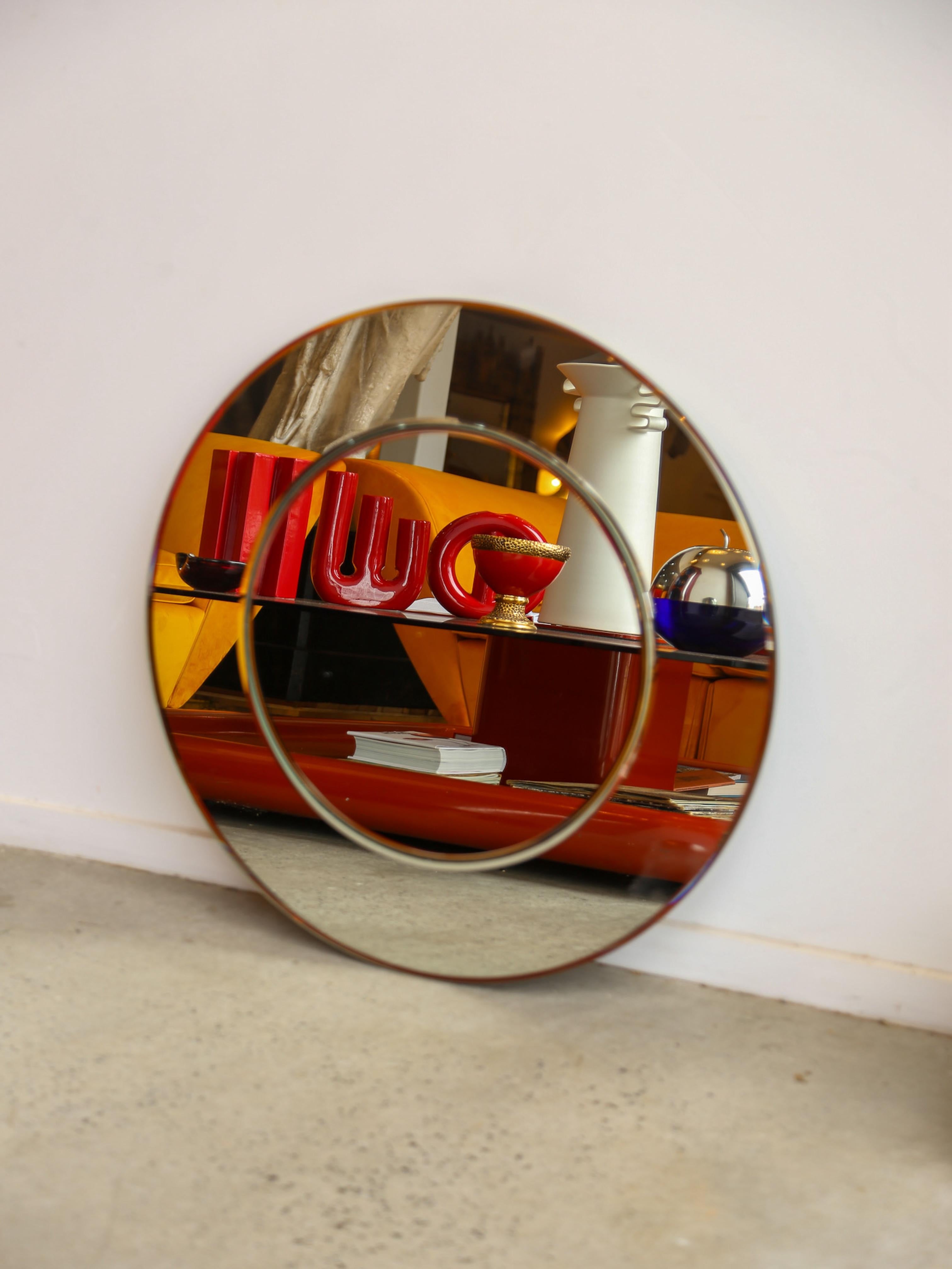 Karl Springer Circular Wall Mirror 1970s In Good Condition For Sale In Byron Bay, NSW