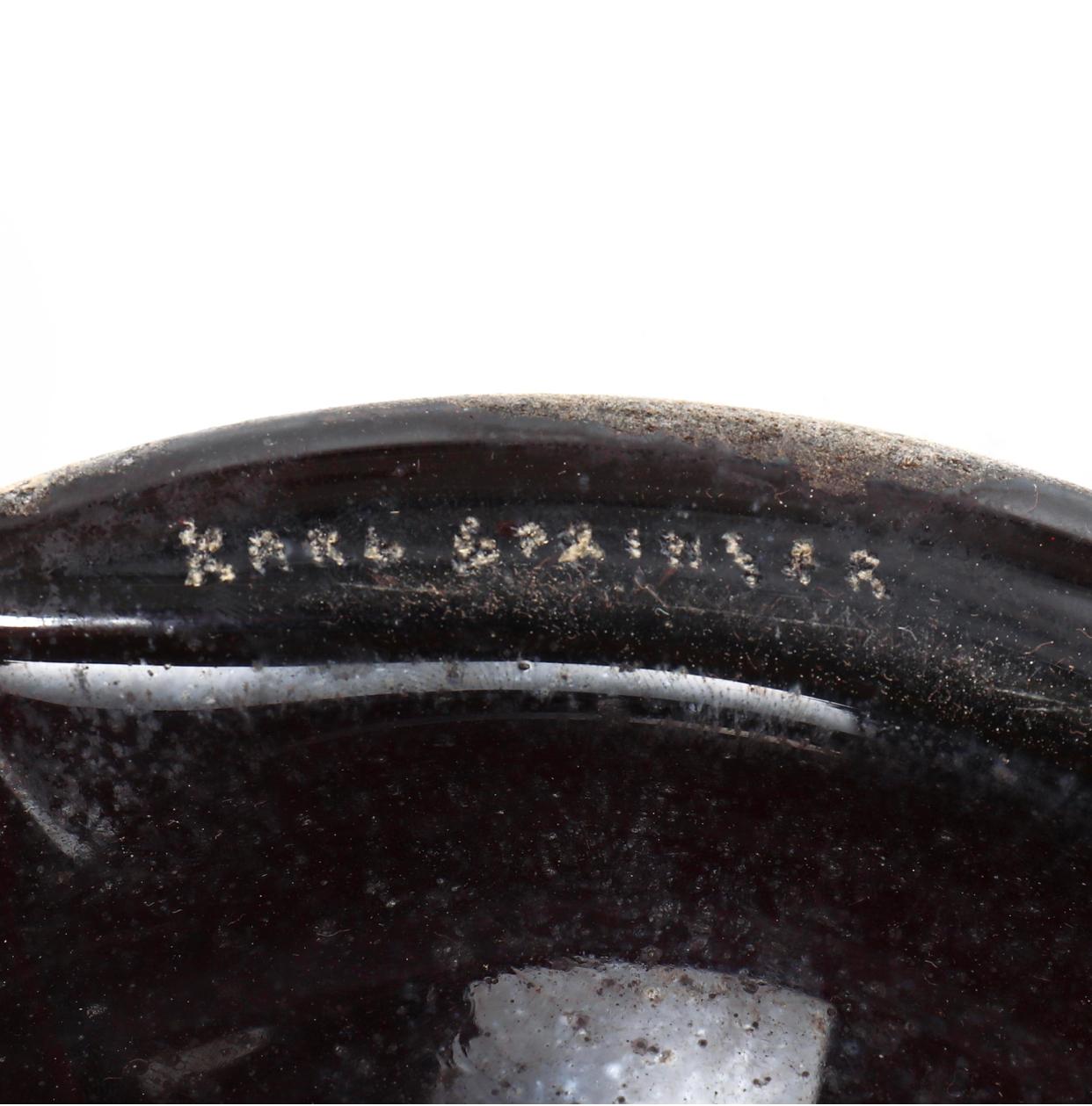 Karl Springer (alemán/estadounidense, 1931-1991), Gran recipiente de vidrio Scavo. Firmado. en venta 1