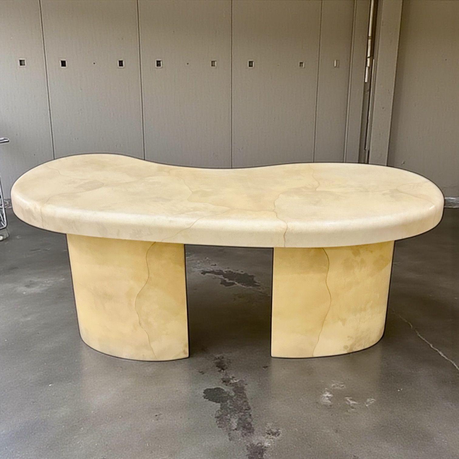 Karl Springer Goatskin Freeform Desk, 1988 en vente 2