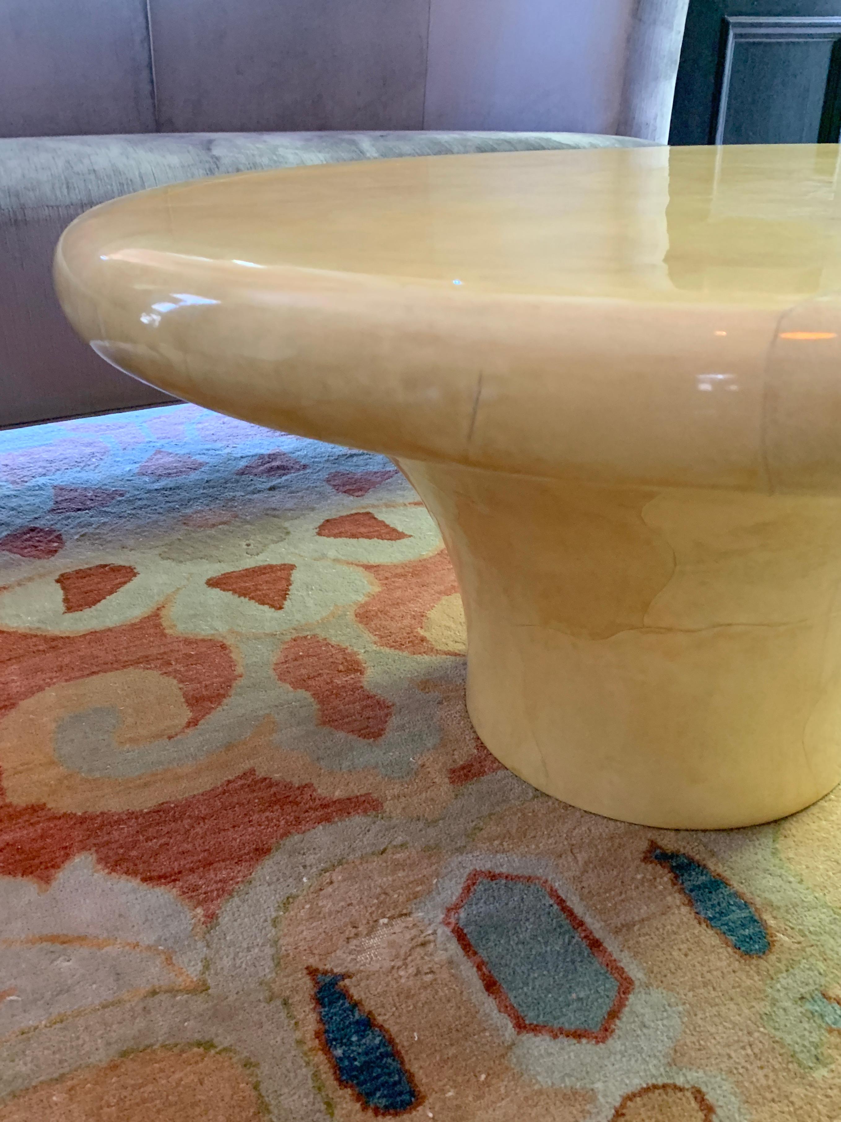 Karl Springer Mushroom Cocktail Coffee Table in Lacquered Goatskin Parchment In Good Condition For Sale In Los Angeles, CA