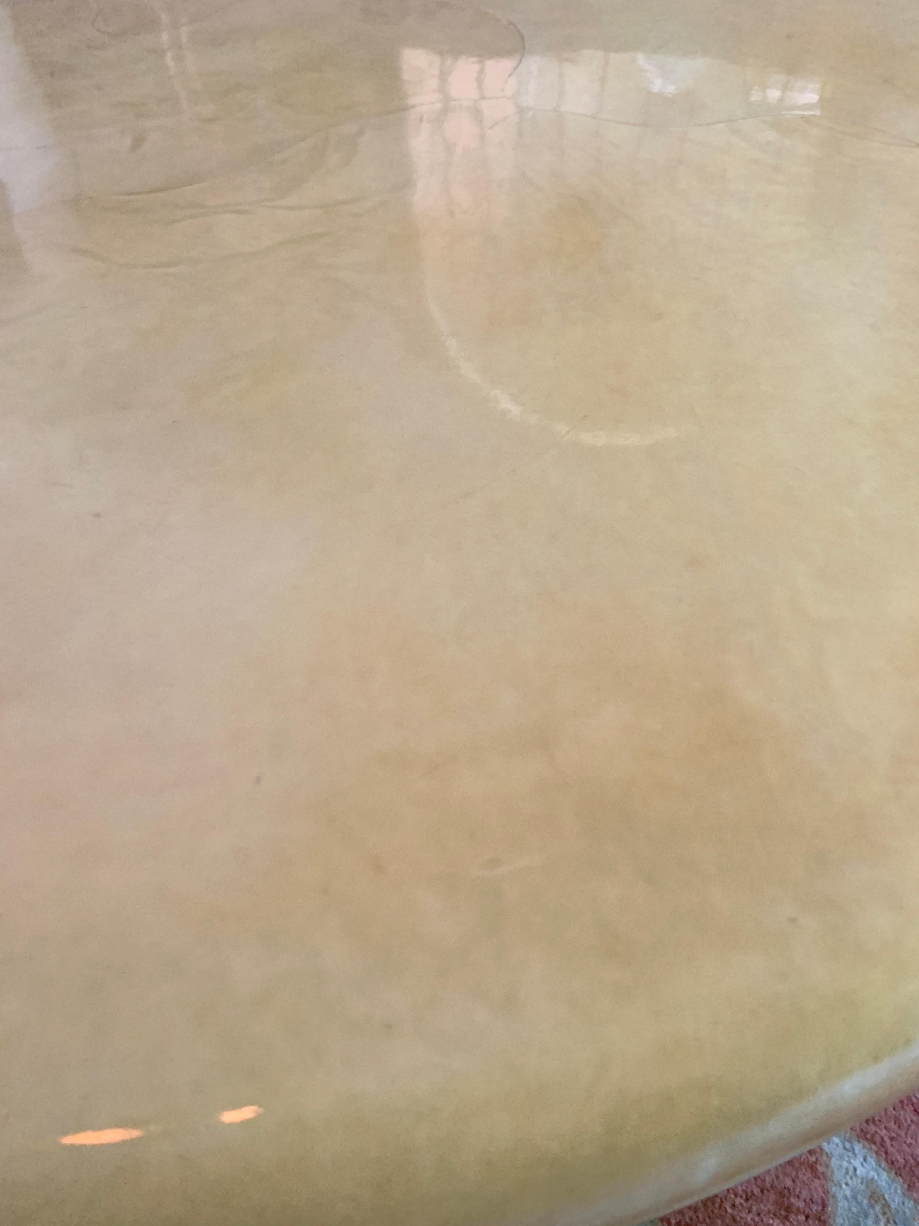 Table basse champignon en peau de chèvre laquée Karl Springer Bon état - En vente à Los Angeles, CA