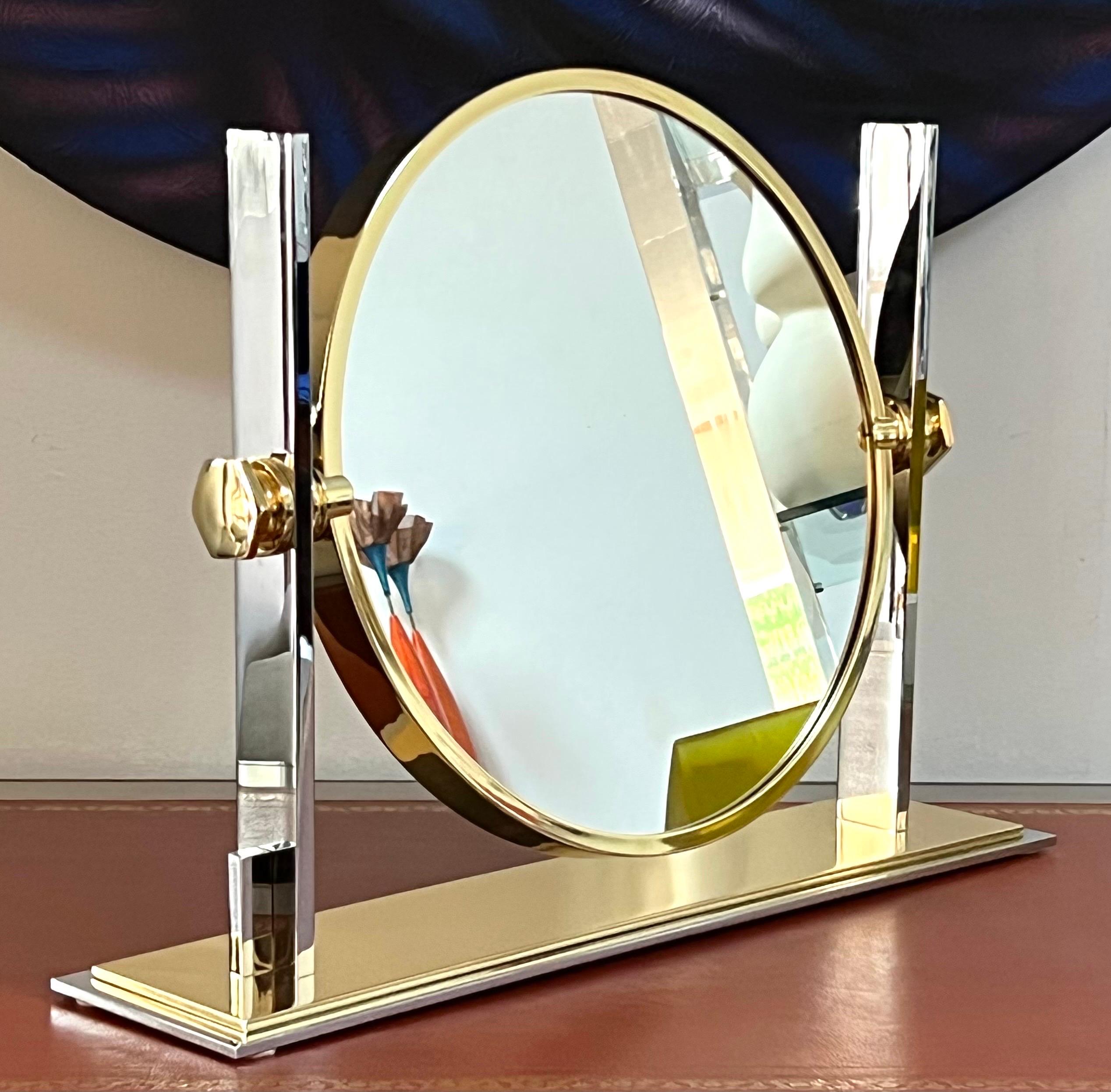 Karl Springer Large Swivel Magnifying Round Mirror In Good Condition For Sale In Miami, FL