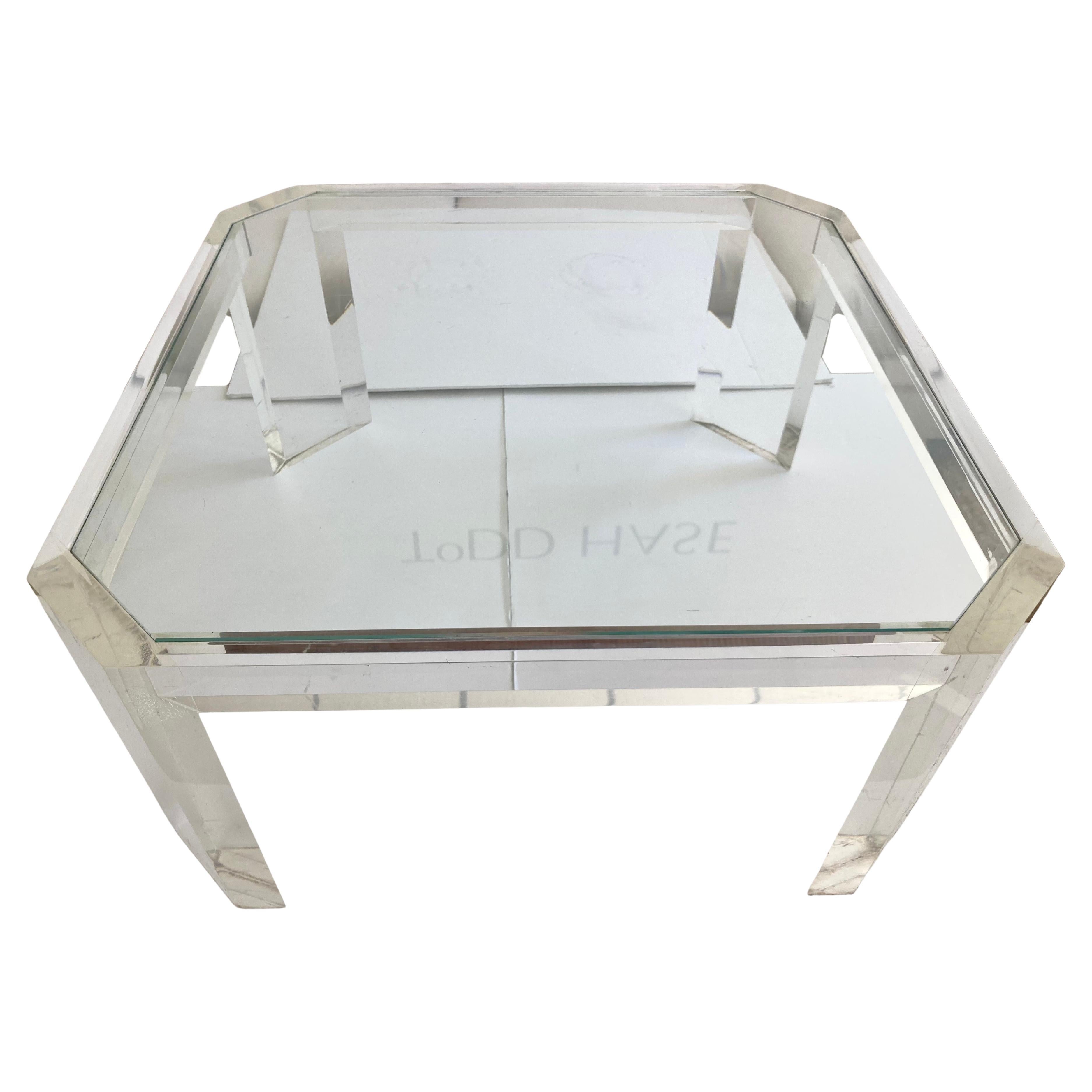 Karl Springer Lucite Coffee Table With Angle Corners im Angebot