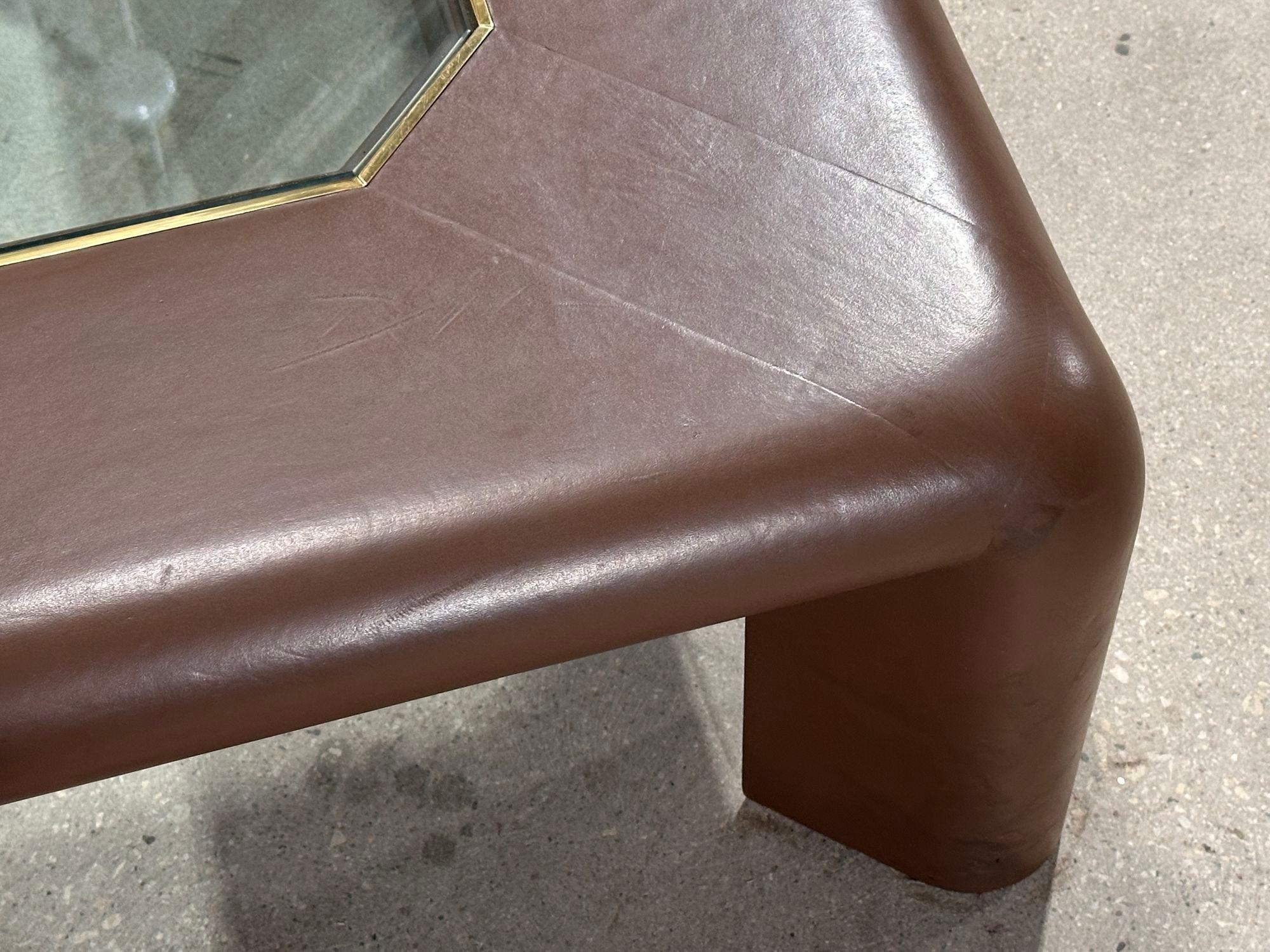 Laiton Table basse en cuir Mark II de Karl Springer, 1974 en vente