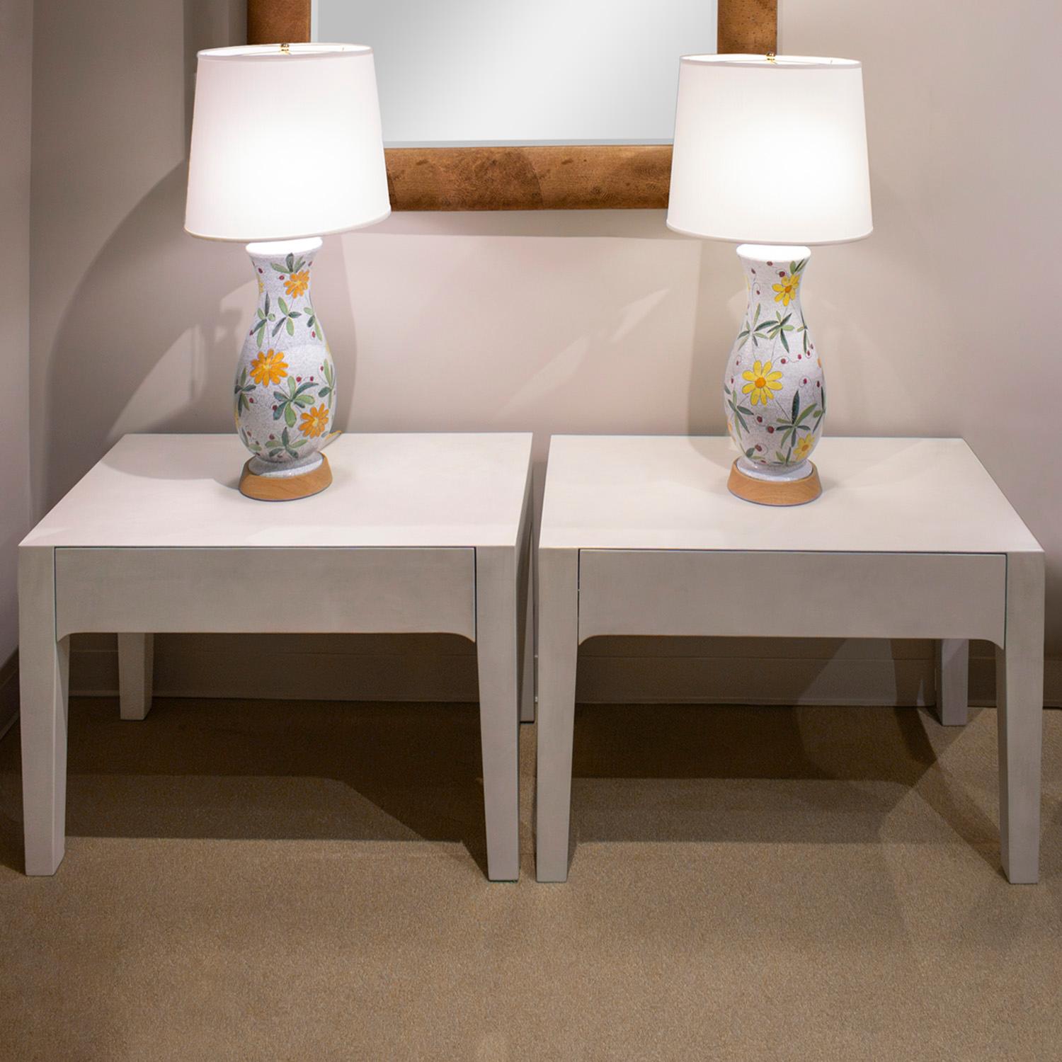 Karl Springer Pair of Bedside Tables in Lacquered Barkwood 1986 (Signed & Dated) 1