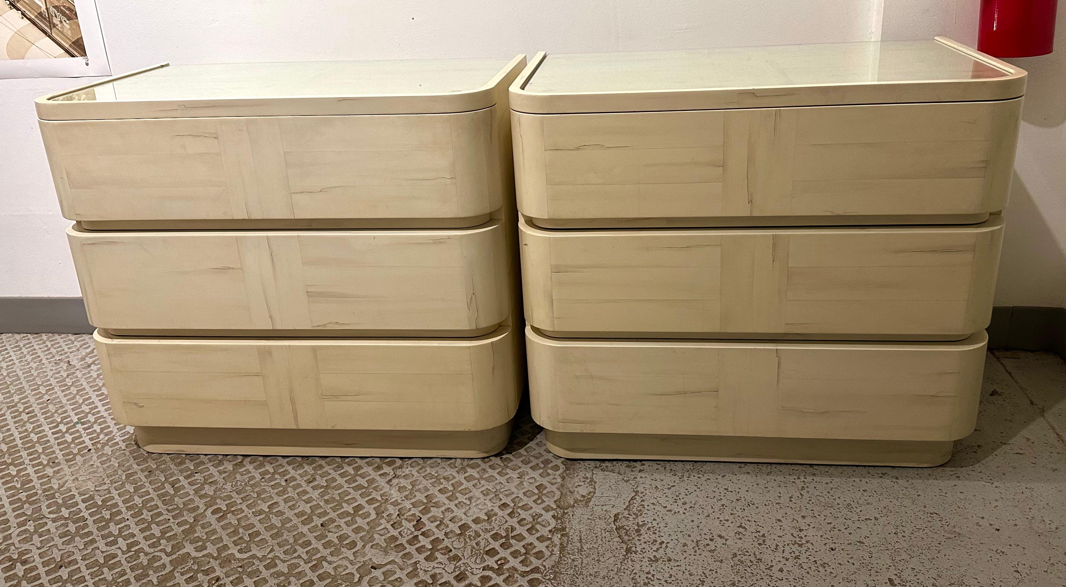 Karl Springer Pair of Petite Hand-Lacquered Chest of Drawers For Sale 3