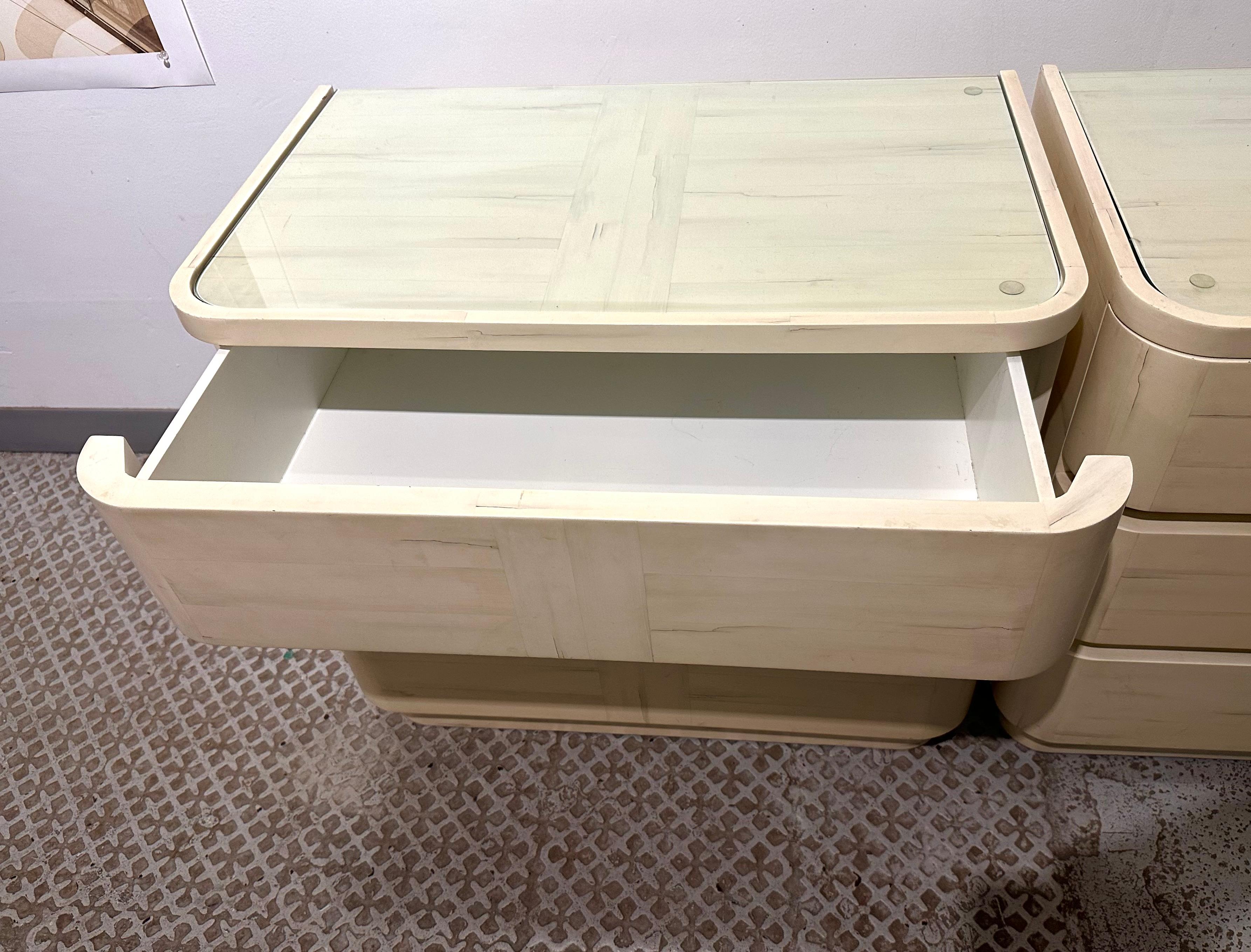 American Karl Springer Pair of Petite Hand-Lacquered Chest of Drawers For Sale
