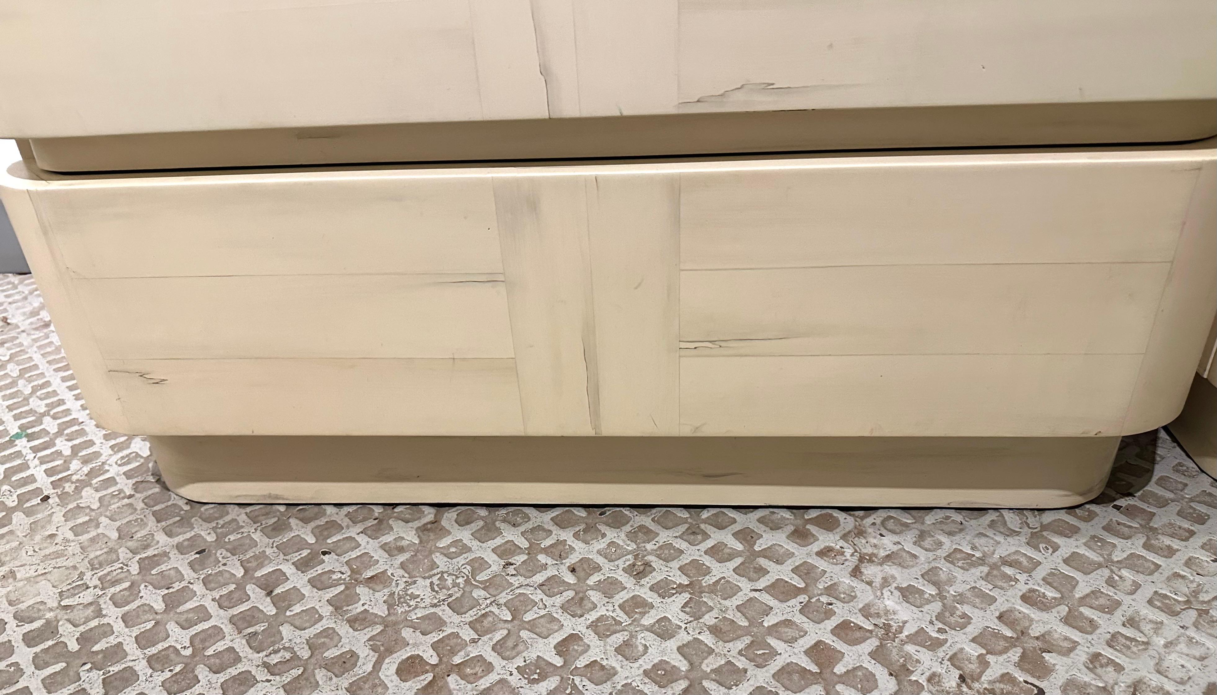 Karl Springer Pair of Petite Hand-Lacquered Chest of Drawers In Good Condition For Sale In Brooklyn, NY