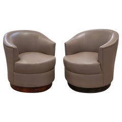 Karl Springer Pair of Sumptuous Leather Swivel Chairs 1980s