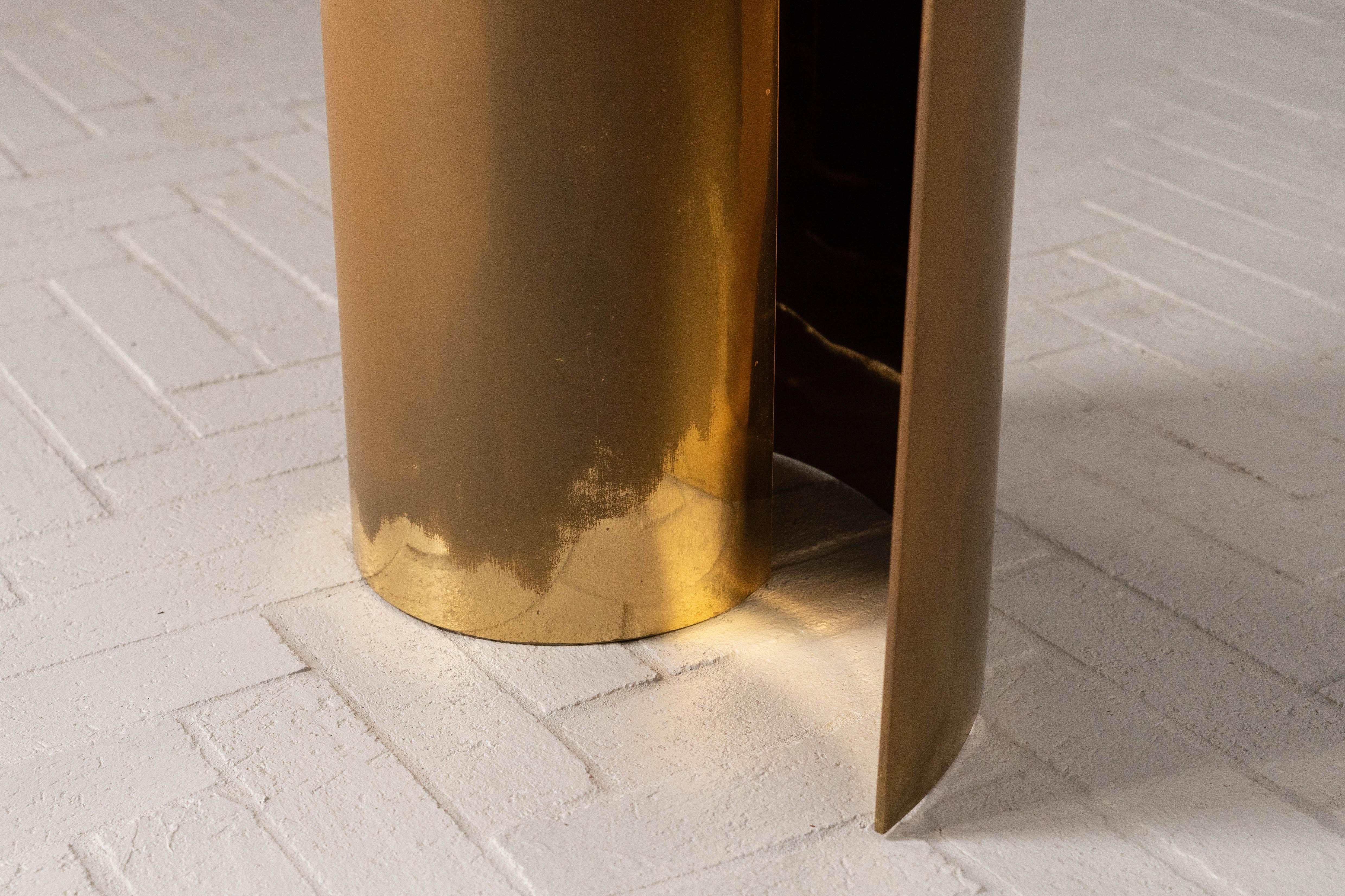 Fin du 20e siècle Table d'appoint en bois pétrifié Karl Springer en vente