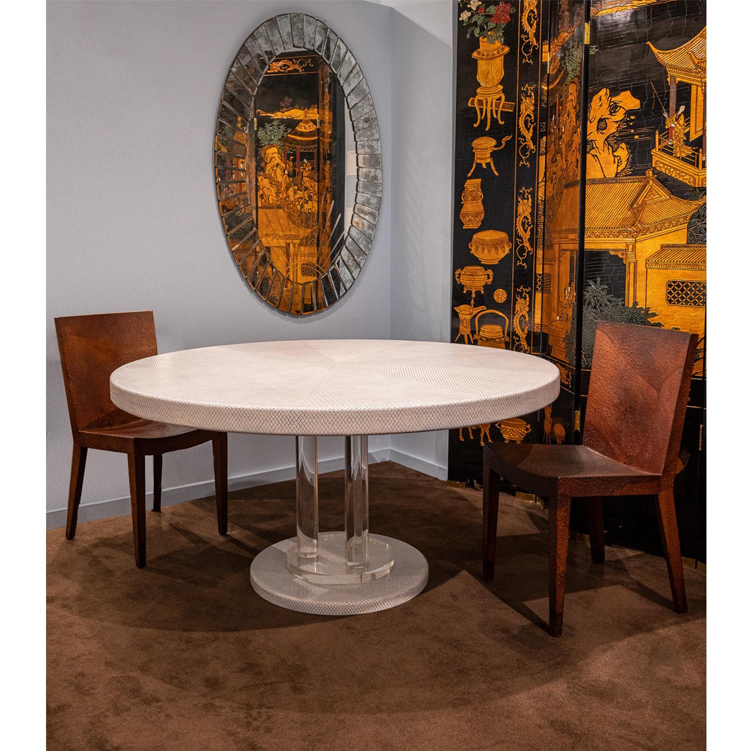 Karl Springer Rare Dining Table in Embossed Leather and Lucite, 1970s In Excellent Condition In New York, NY