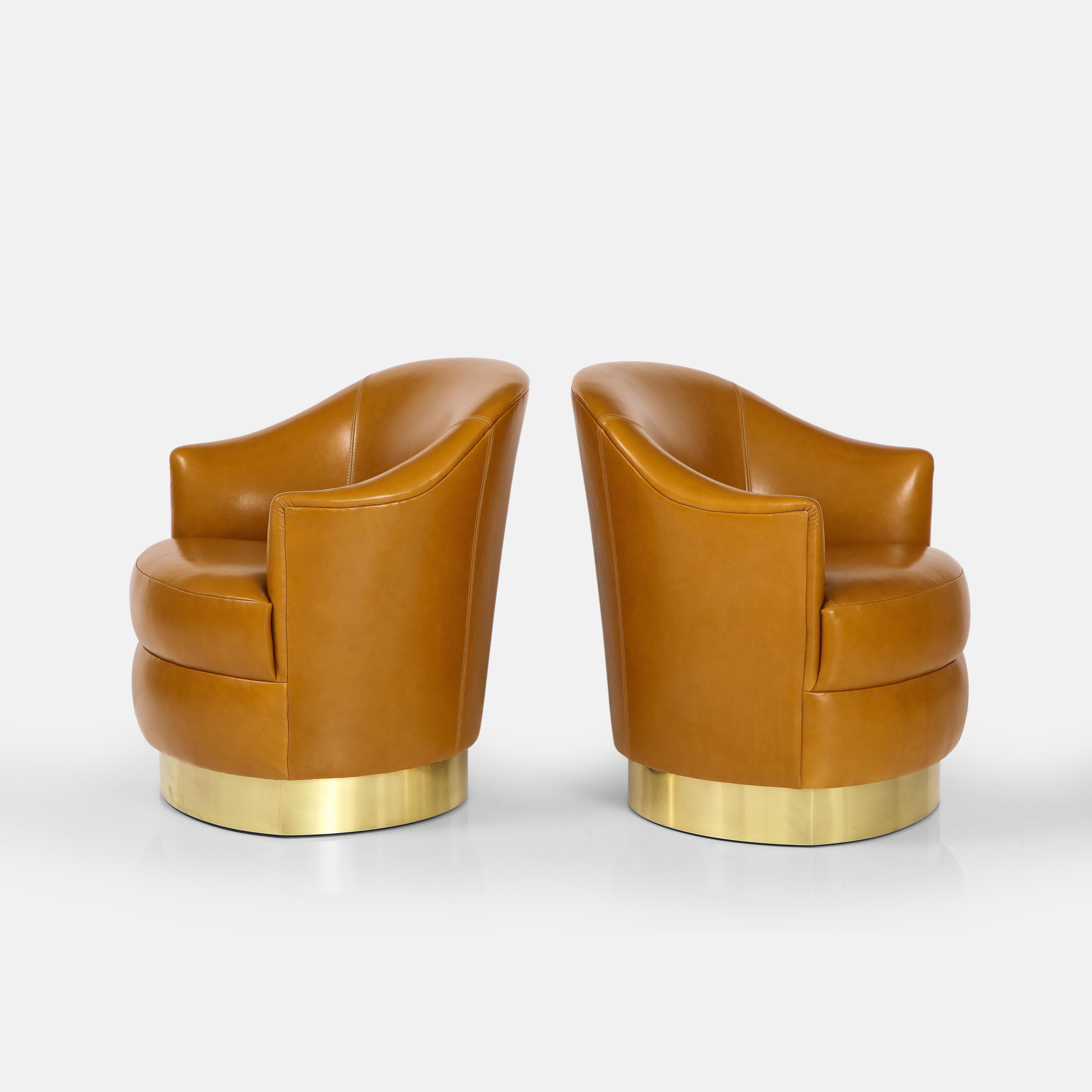 Karl Springer Rare Pair of Cognac Leather and Brass Club Chairs, 1980s For Sale 1