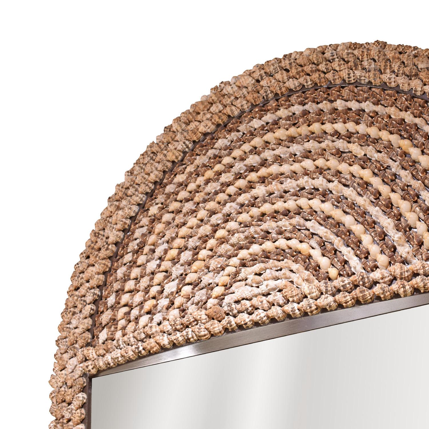 Moderno Specchio con conchiglia Karl Springer, anni '70 in vendita