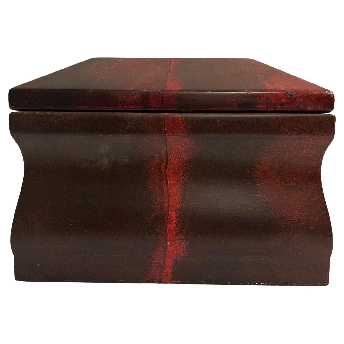 Karl Springer Caja Roja Lacada