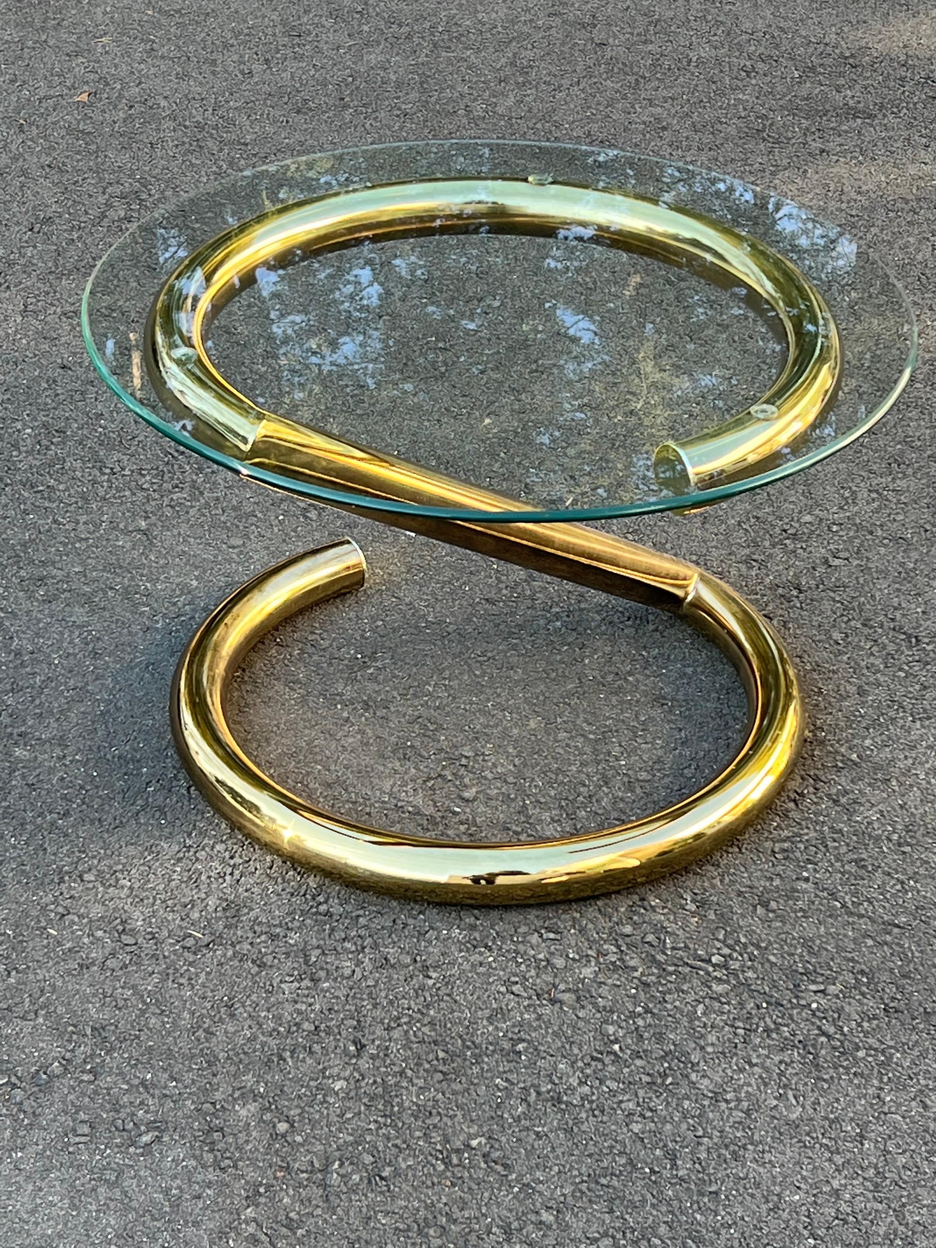 Karl Springer Style Round “Z” Table in Brass In Good Condition In Redding, CT