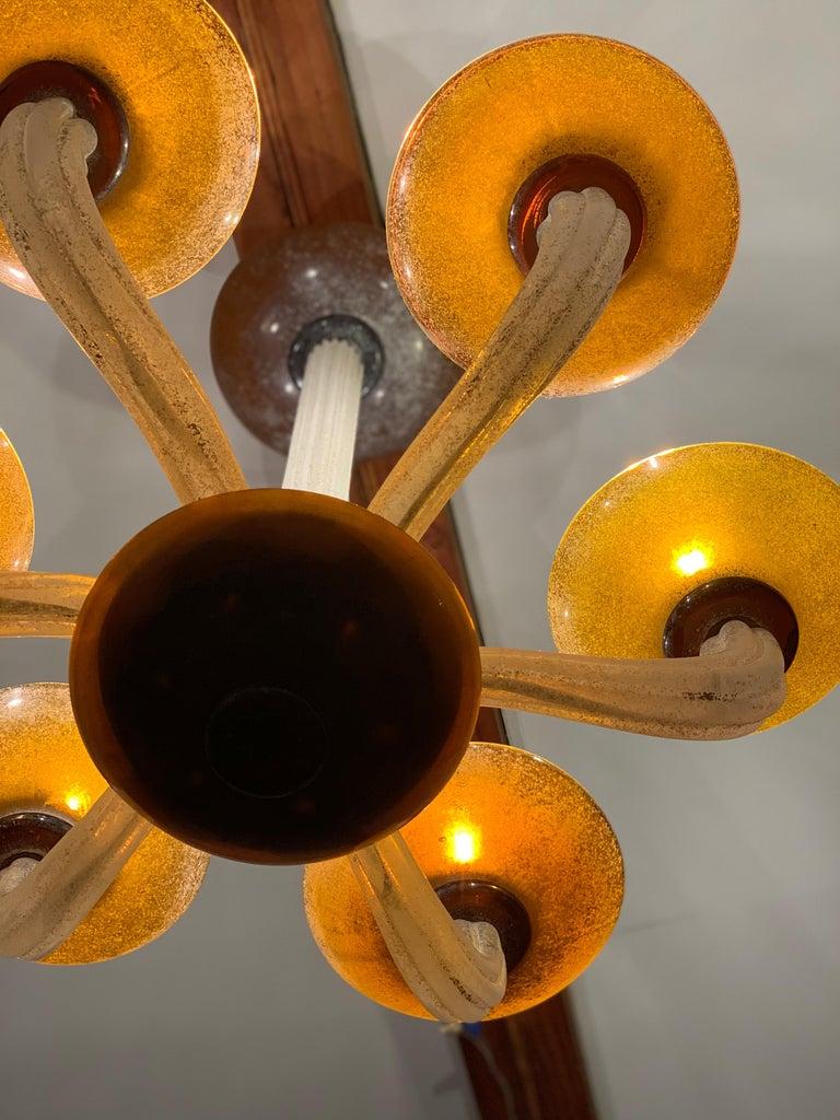20th Century Karl Springer Seguso Fluted Cream and Amber Scavo Murano Glass Chandelier, 1980s
